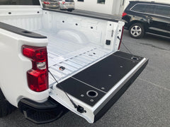 BillieBars Tailgate Cover – Silverado / Sierra 2500, 3500 (2019+)