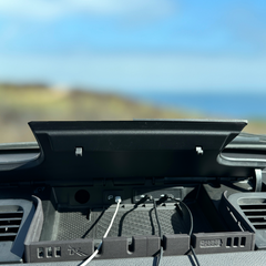 Mercedes Sprinter Charge Groove Dash Cable Organizer (VS30 2019+) – Terra X