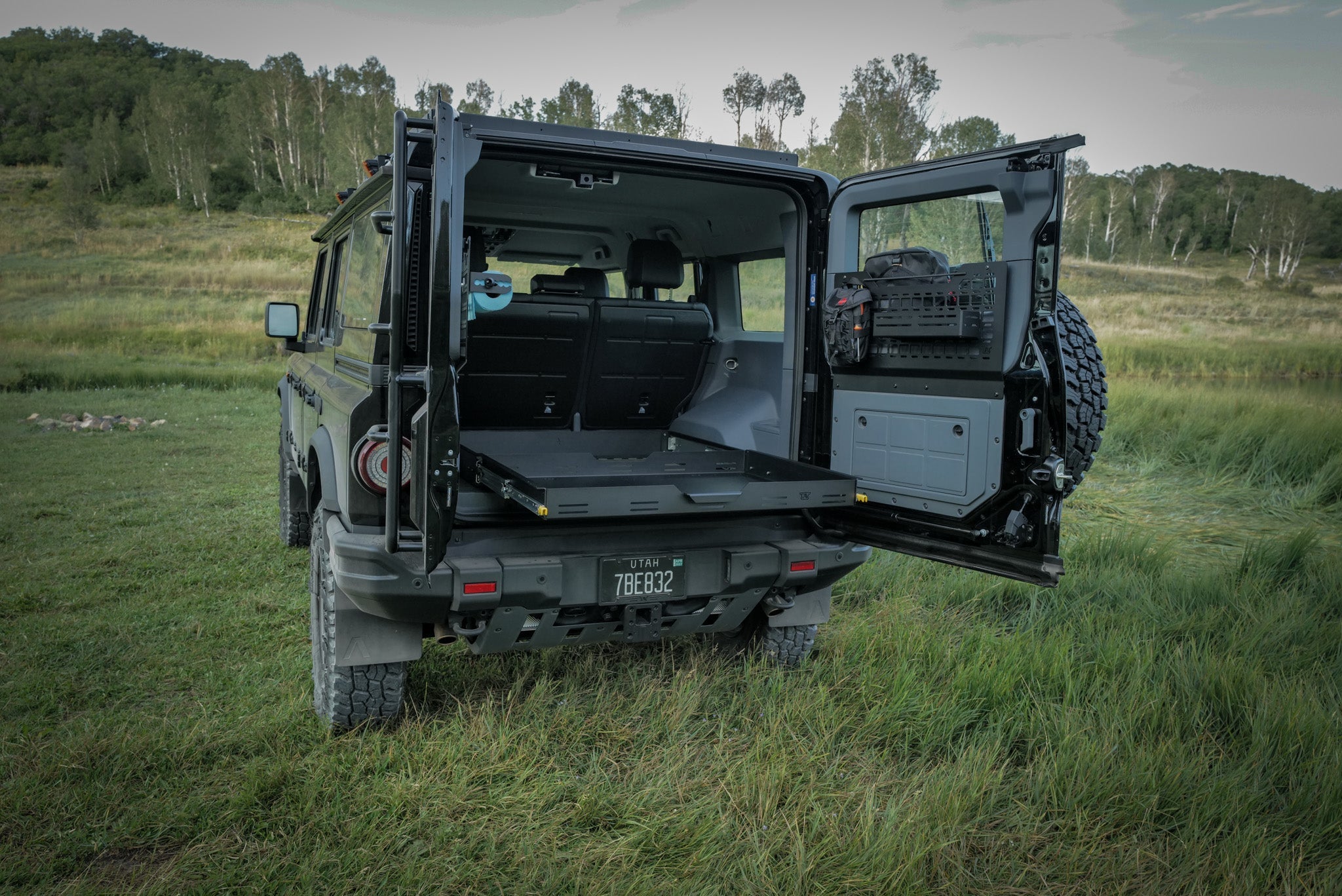 INEOS Grenadier Cargo Tray System Pro | Sliding Cargo Storage