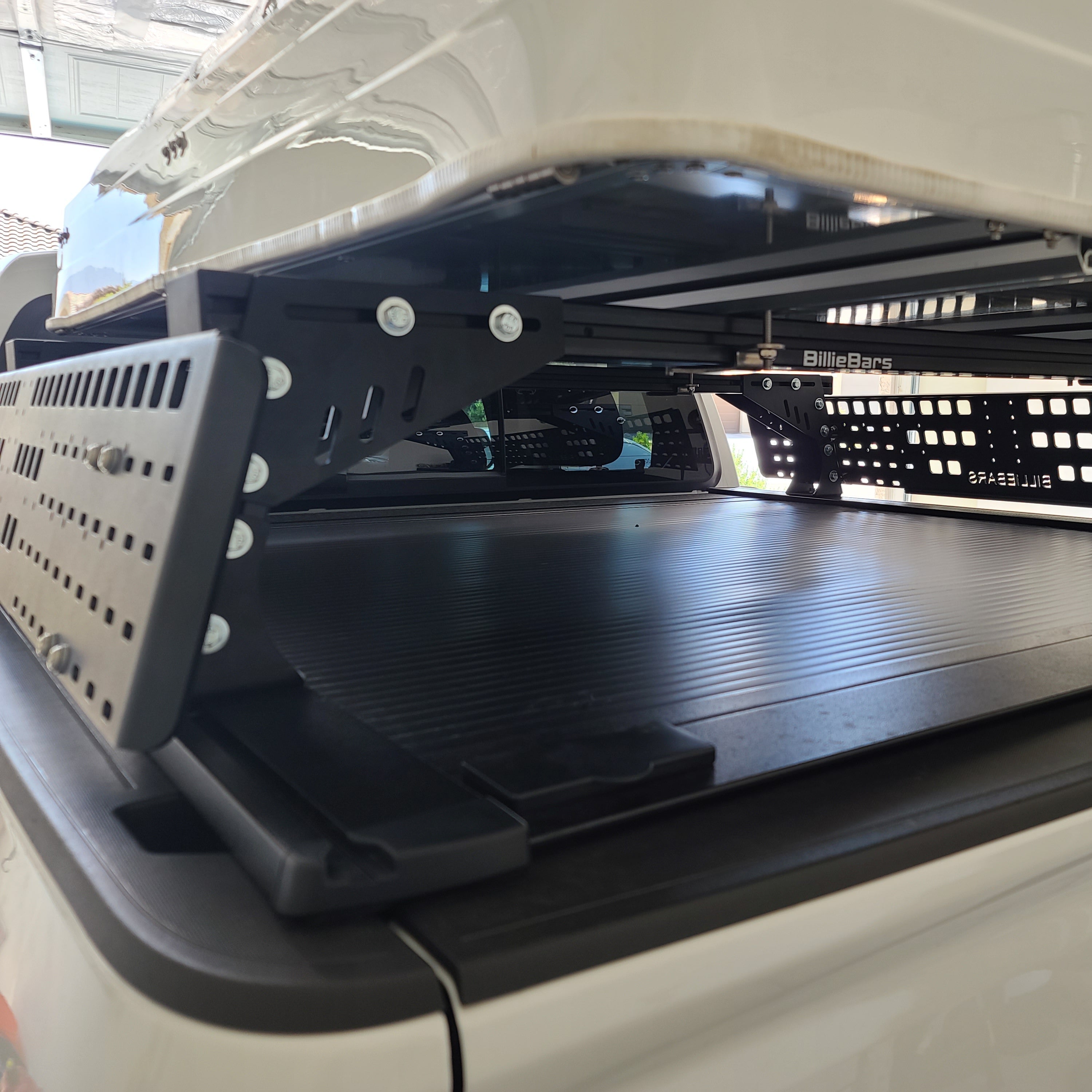 Colorado/Canyon - Bed Rack For Retractable Covers with T-slots