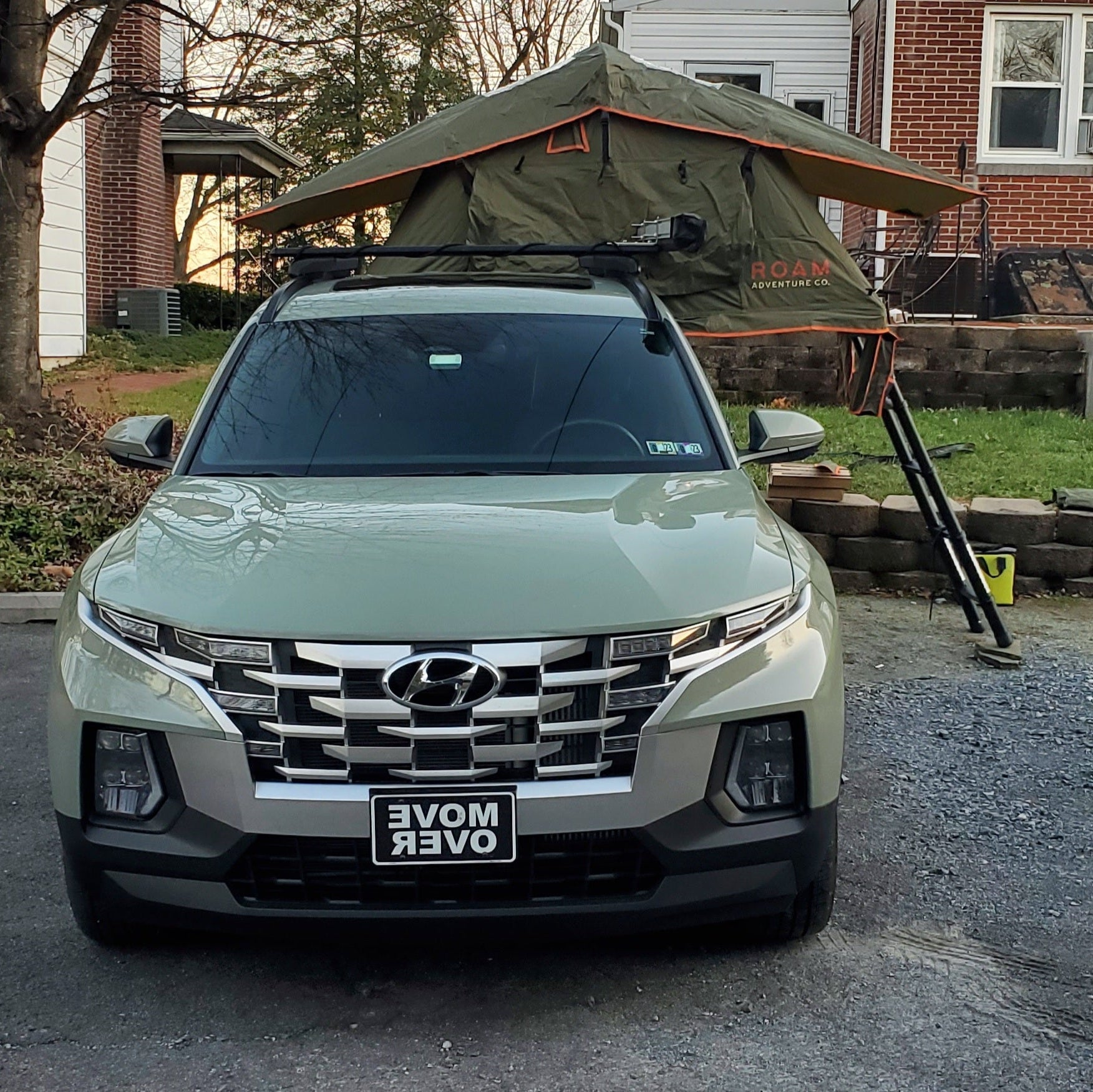 Santa Cruz- Bed Rack For Factory Retractable Cover with T-slots