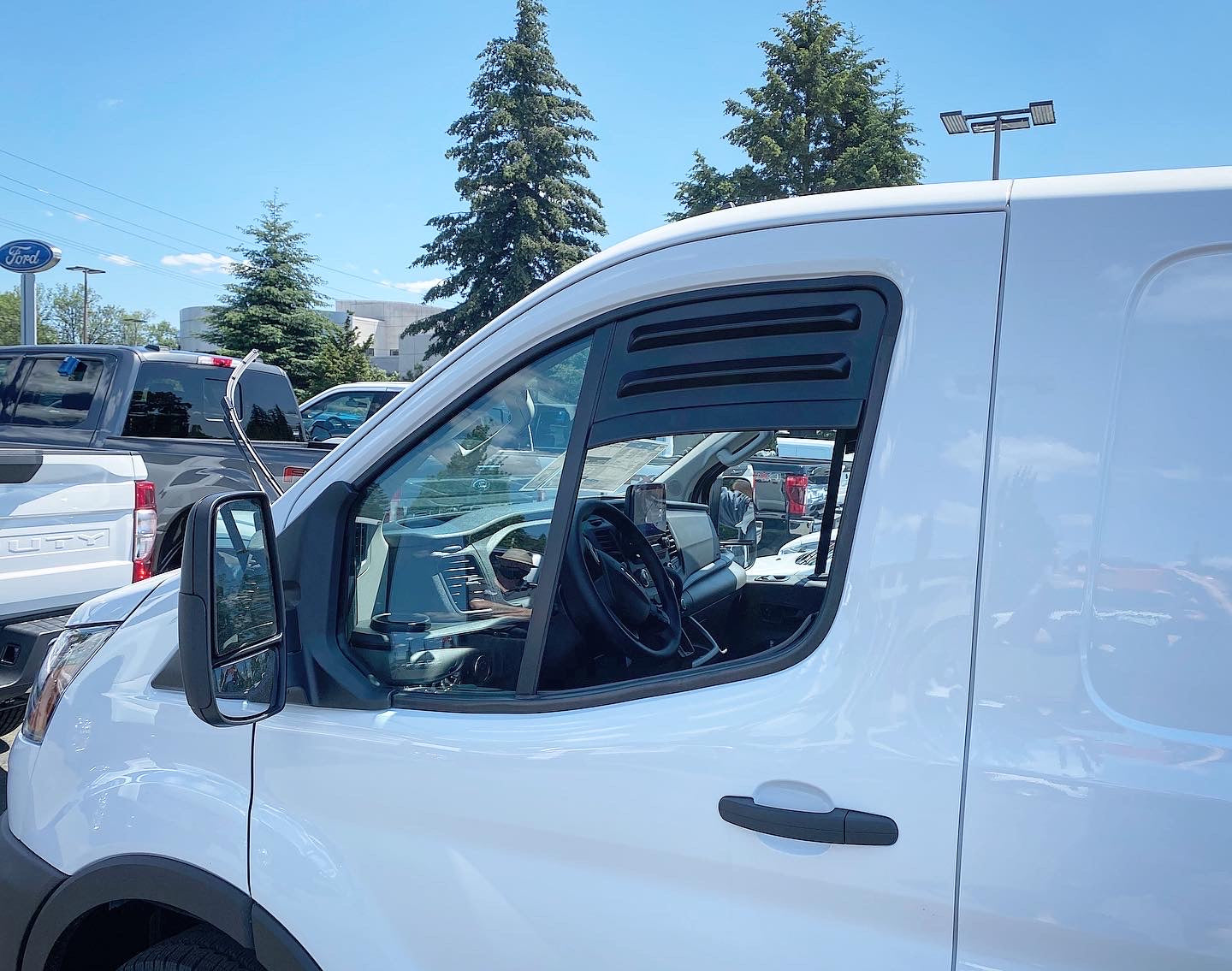 Bug Barrier Window Vent for Sprinter, Transit & ProMaster Vans – Screened Vent Insert (Pair)