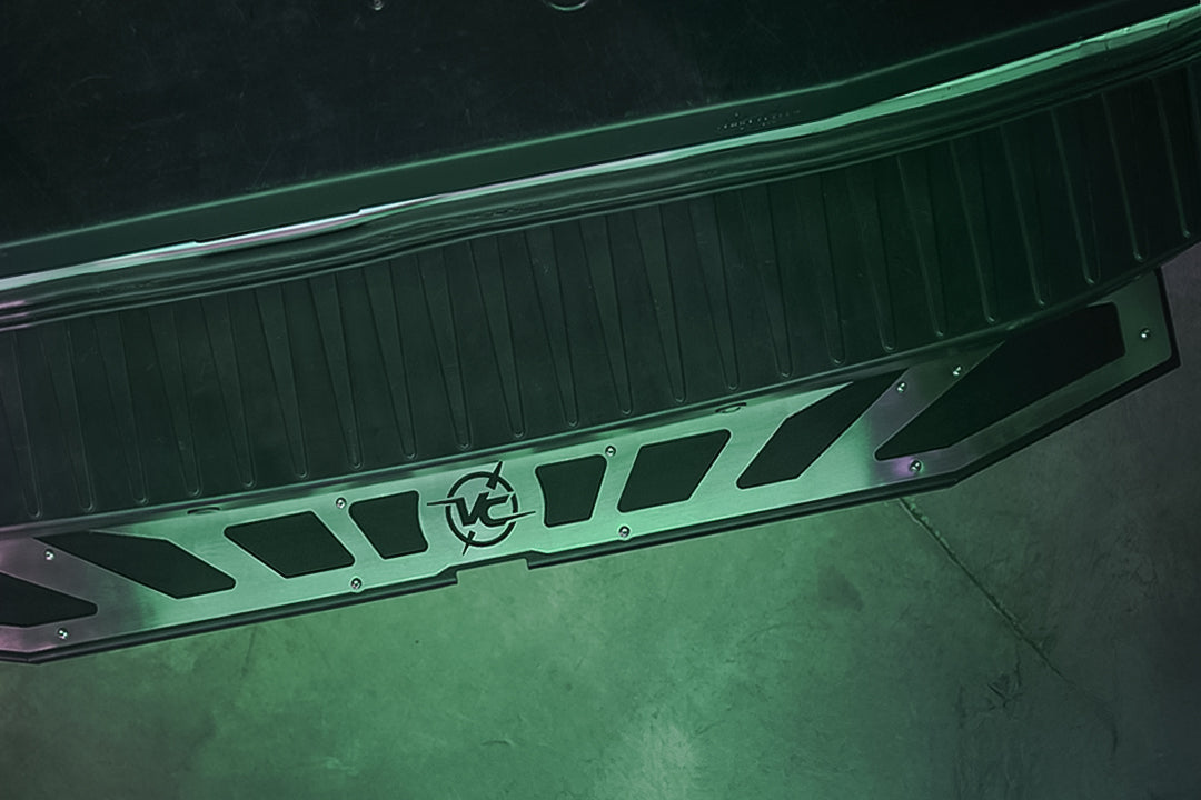 Van Compass Rear Tug Step – 2015–Present Ford Transit | Heavy-Duty Rear Step & Recovery Platform