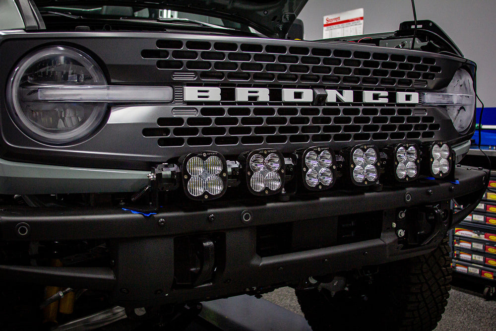 6 XL Linkable LIght Bar Kit Plastic Bumper Mount w/Upfitter 21-Up Ford Bronco