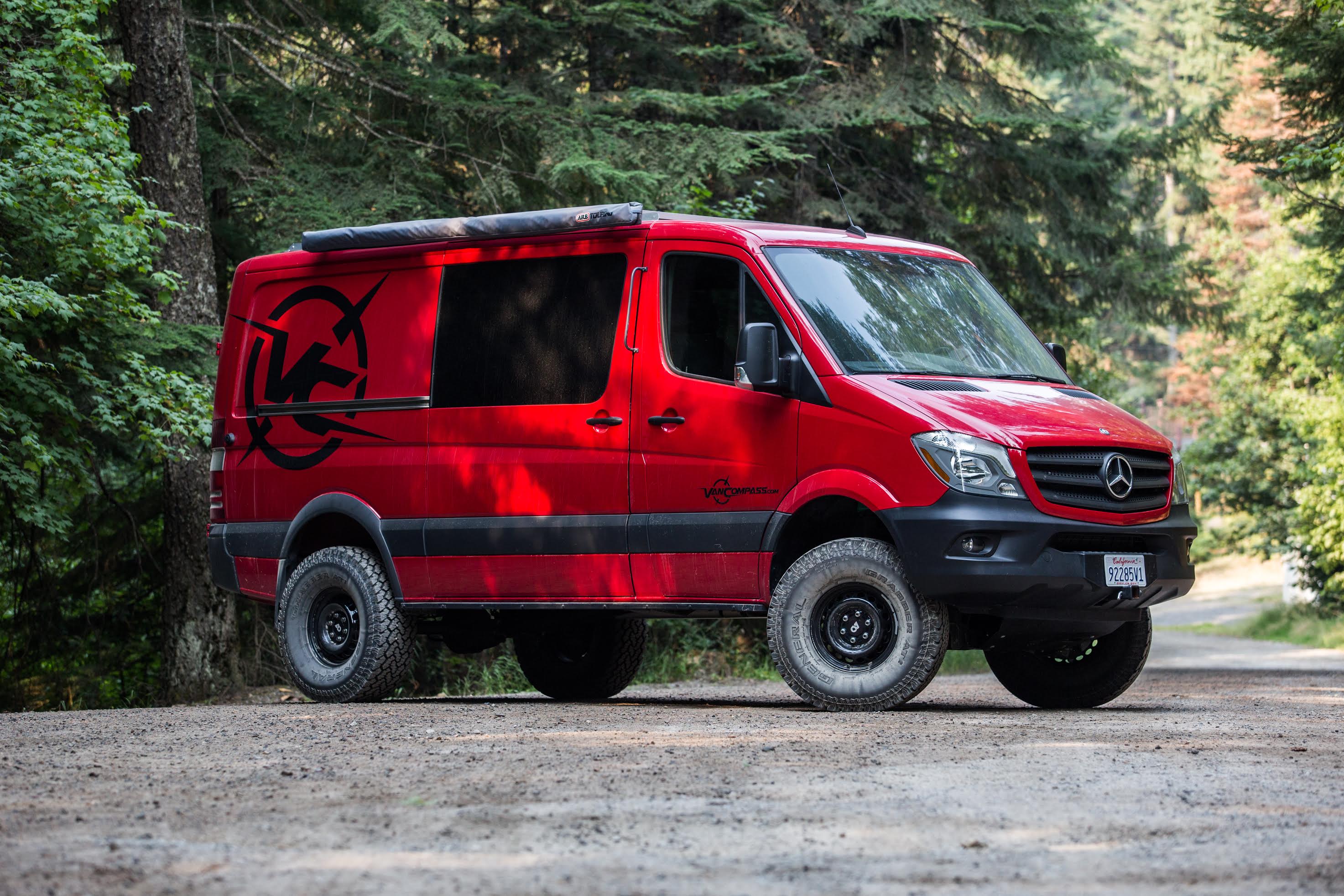 Striker 4x4 2" Lift Kit (Complete) | Sprinter 4x4 (2015–2022 2500 Single Rear Wheel)