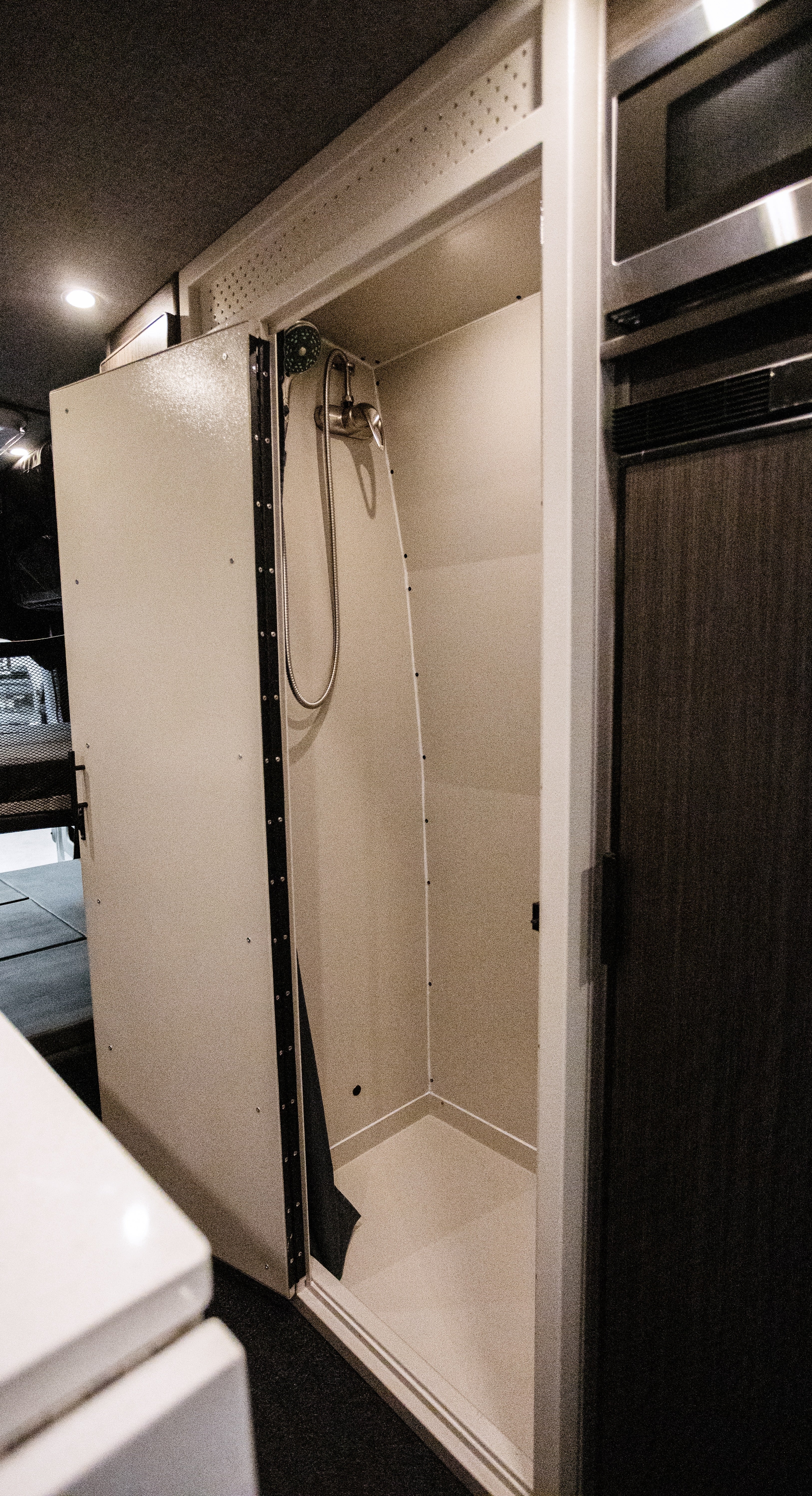 Van Wife Components 36" Aluminum Shower Stall – Powder Coated Overland Van Shower