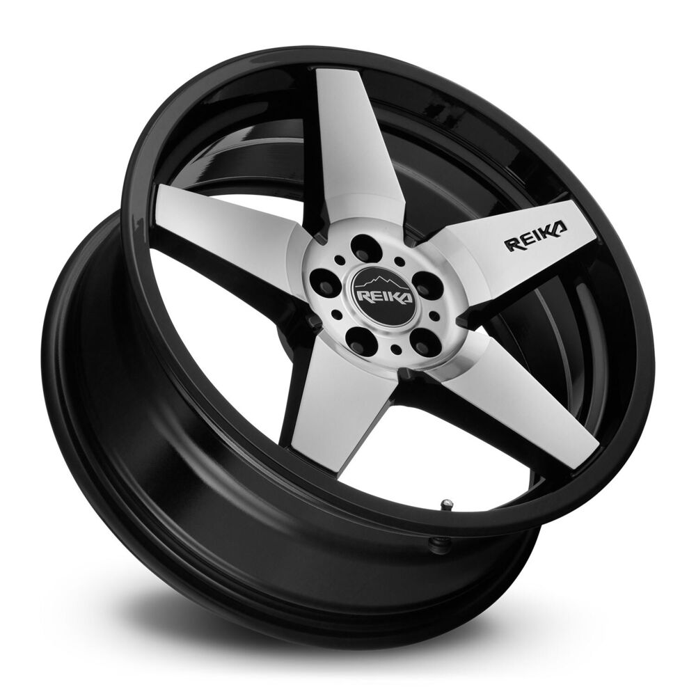 Reika R15 Seeker wheel in Gloss Black Machine Face – lay-down view