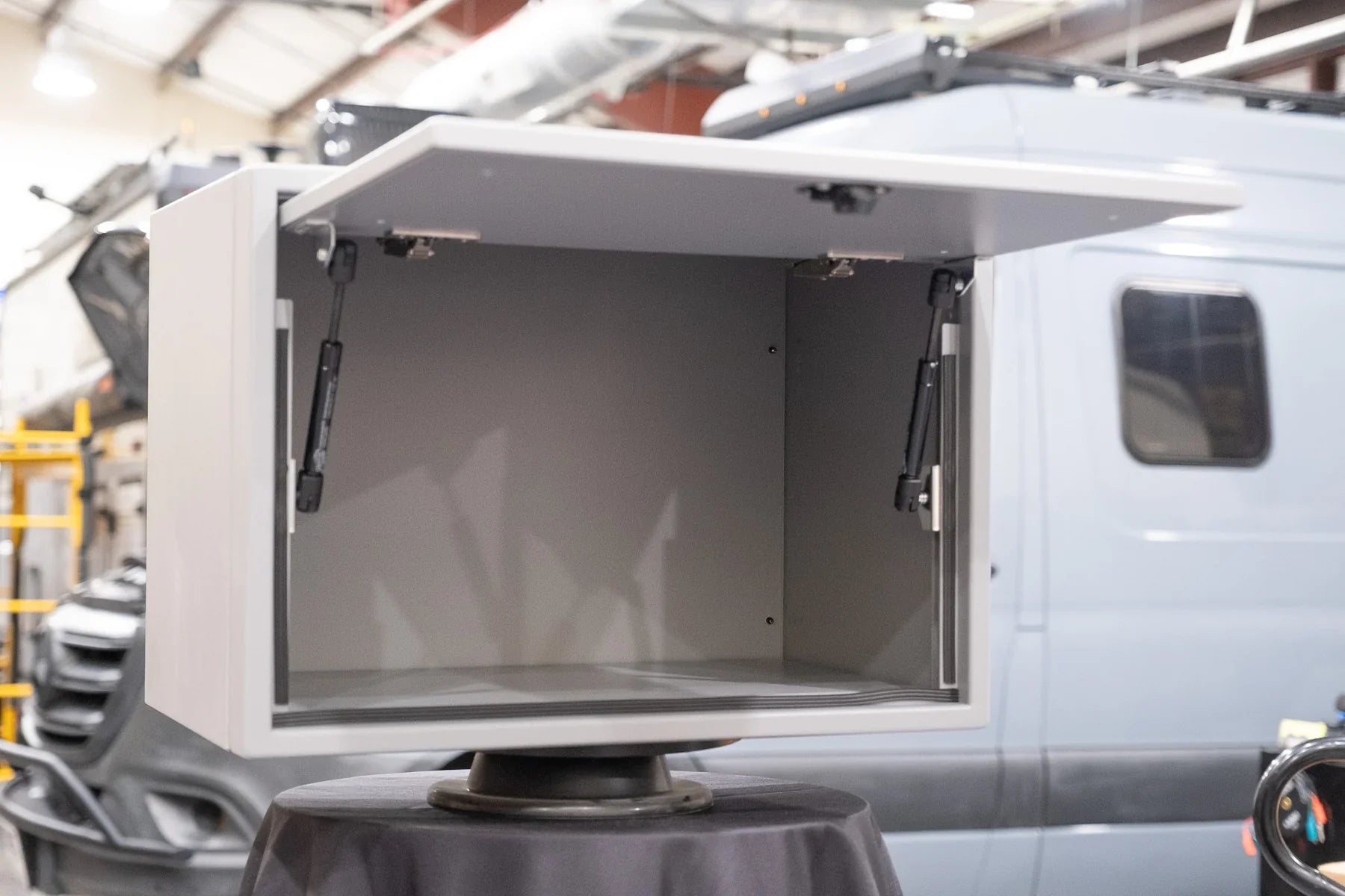 Van Wife Components 23" Ekko Upper Cabinet – Passenger Side Powder Coated Aluminum