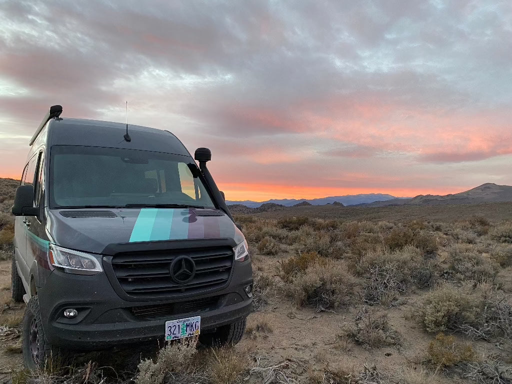 Aero Hood Spoiler for Mercedes Sprinter 907 (2019–2026+) – Hood Paint Protection & Debris Deflector