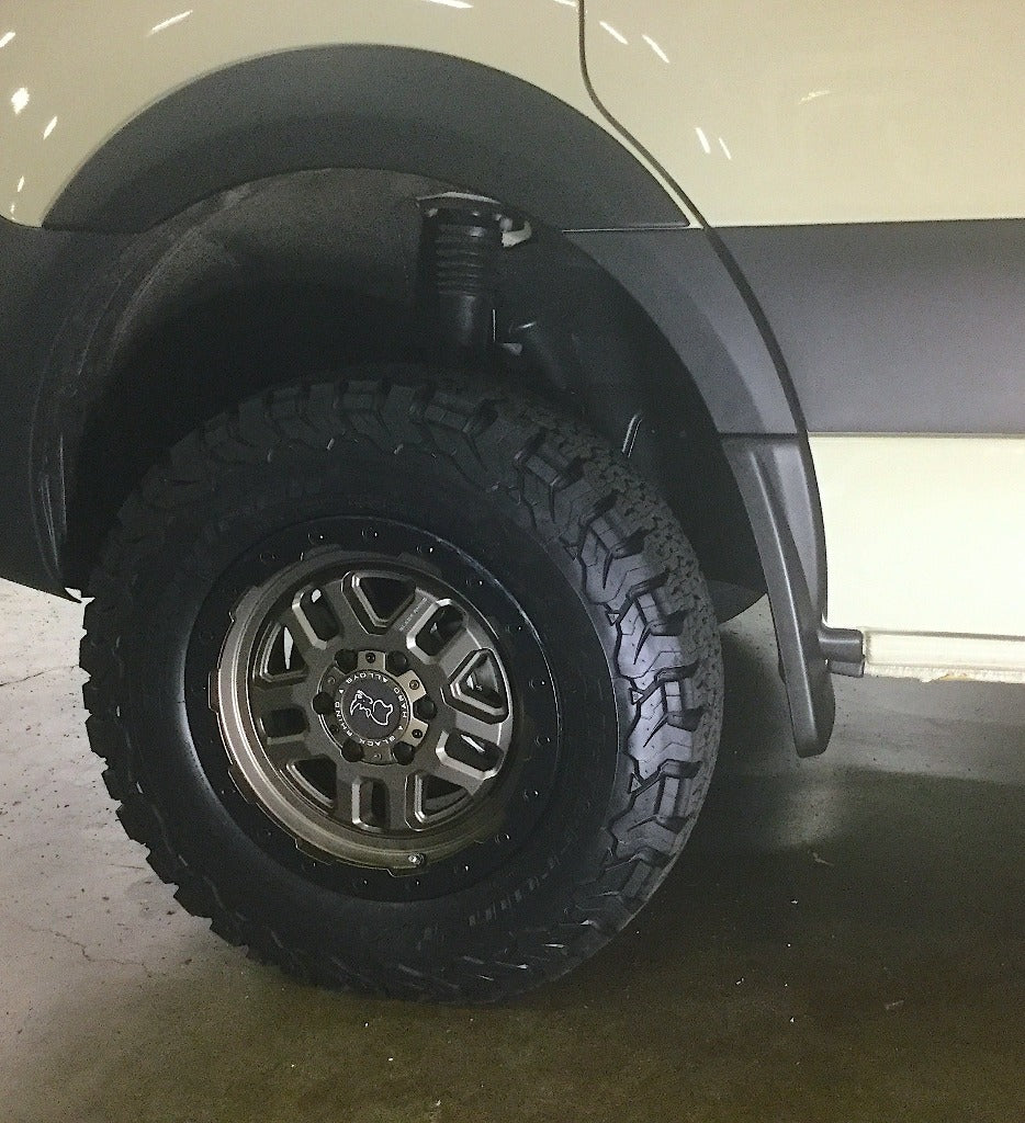 Front Fender Trim for Mercedes Sprinter 907 (2019–2025) – Driver or Passenger Side Replacement