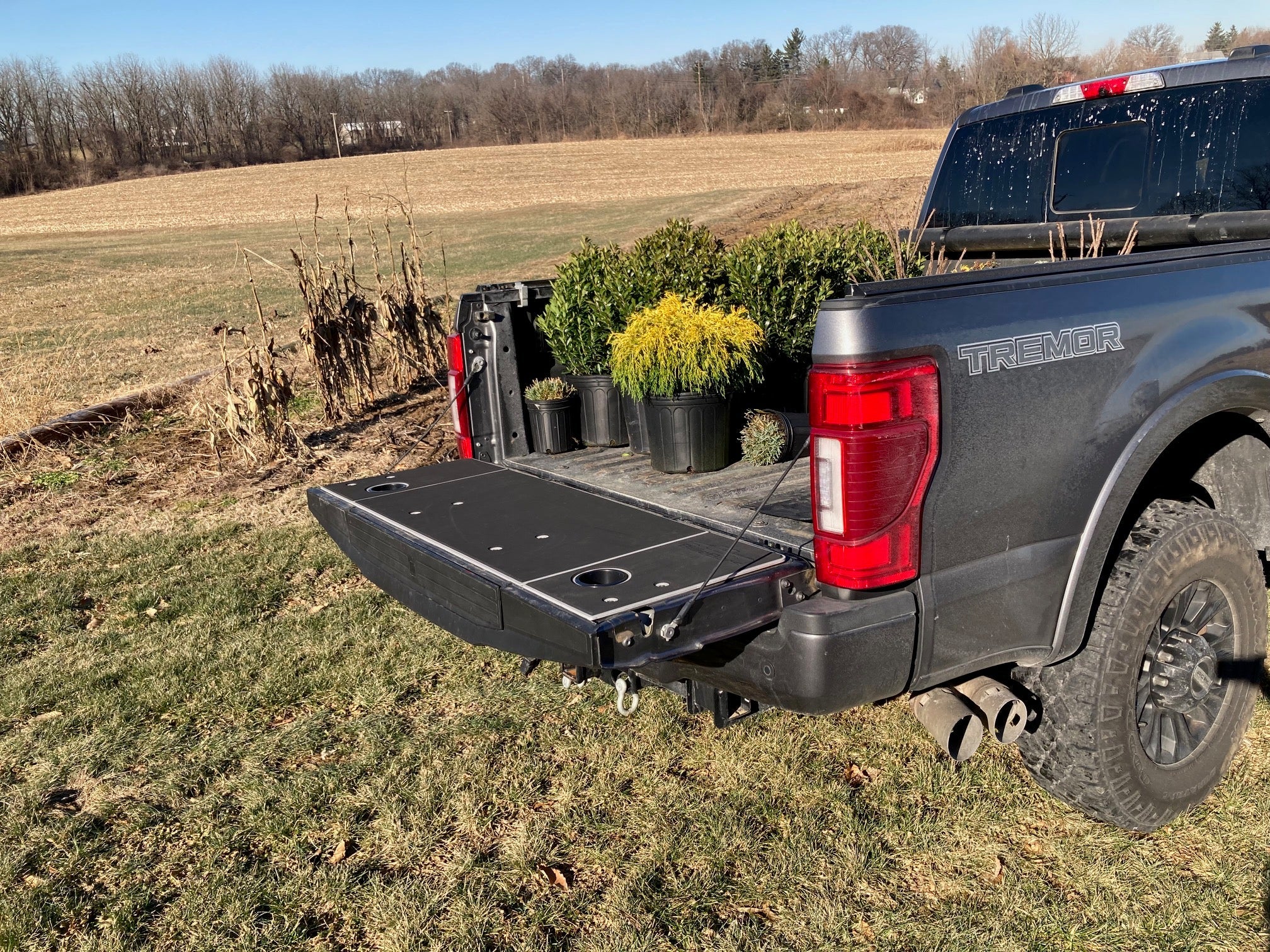 BillieBars Tailgate Cover – F250 / F350 Super Duty (2017–2022)