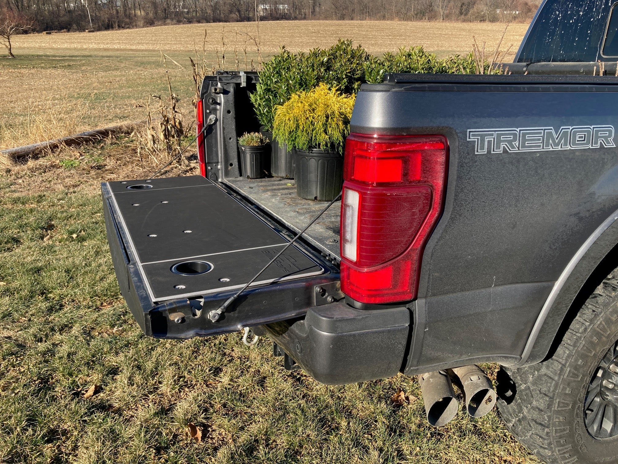 BillieBars Tailgate Cover – F250 / F350 Super Duty (2017–2022)