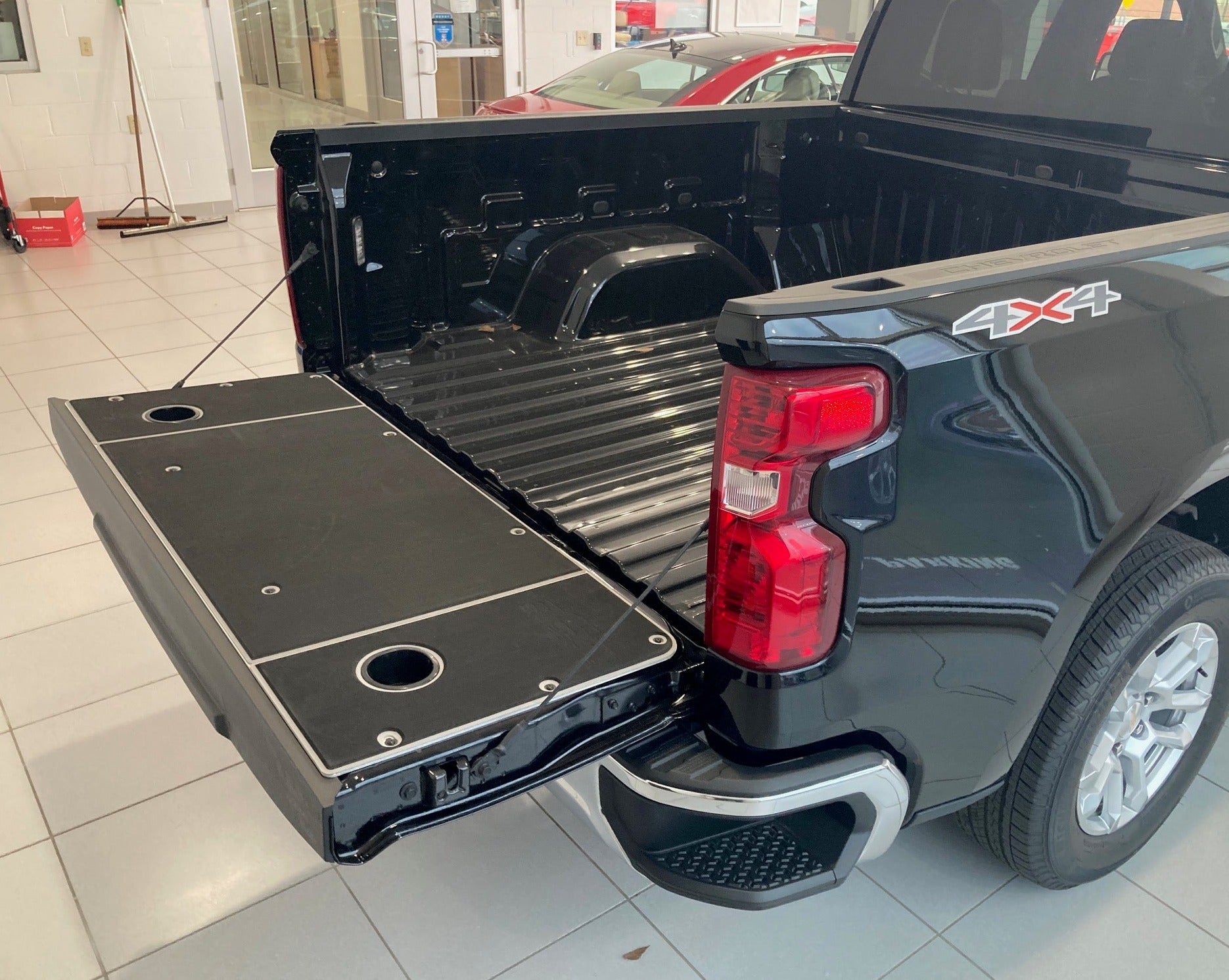 BillieBars Tailgate Cover – Silverado / Sierra 1500 (2019+)