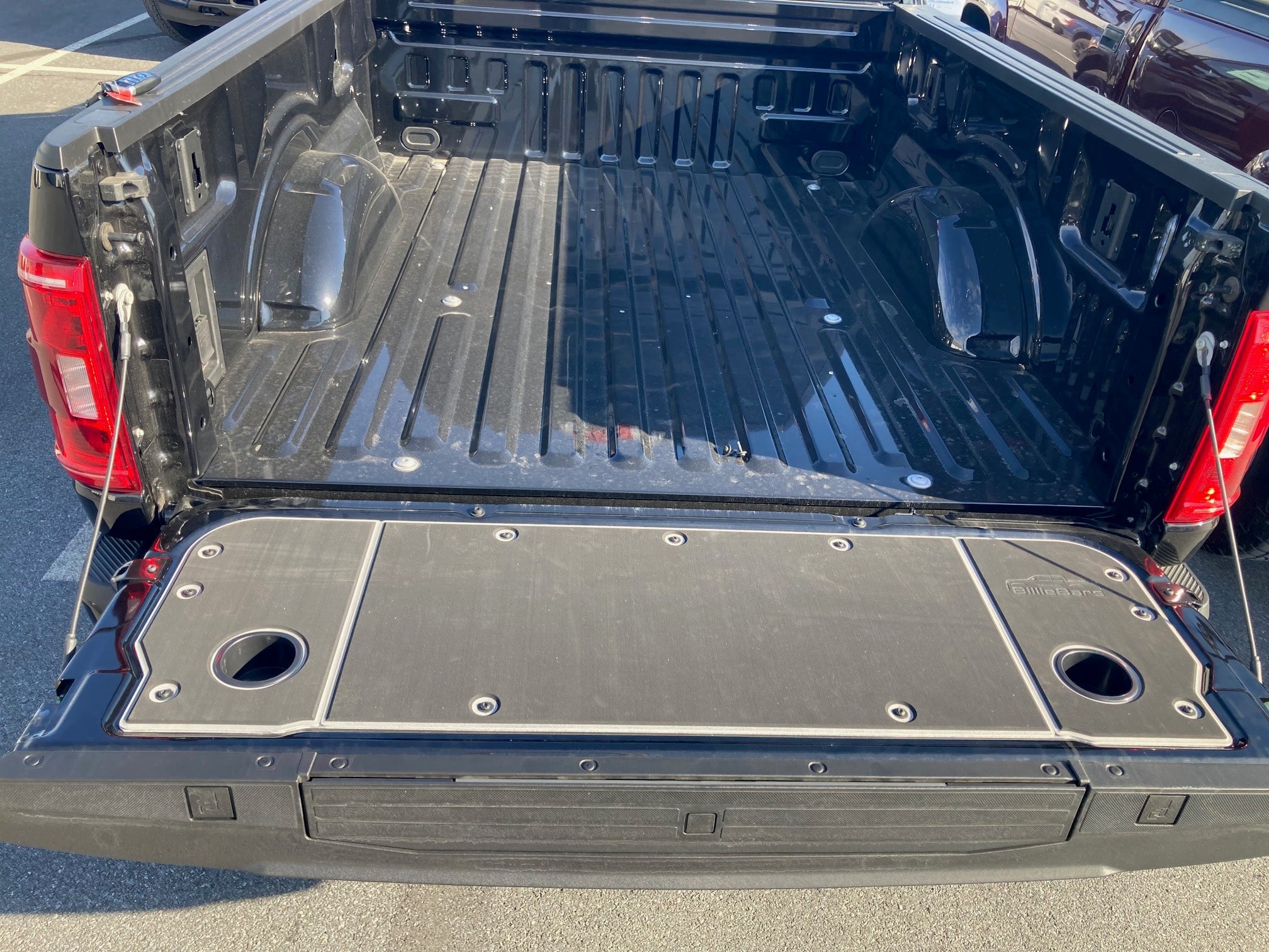 BillieBars Tailgate Cover – Ford F-150 Workbench Tailgate