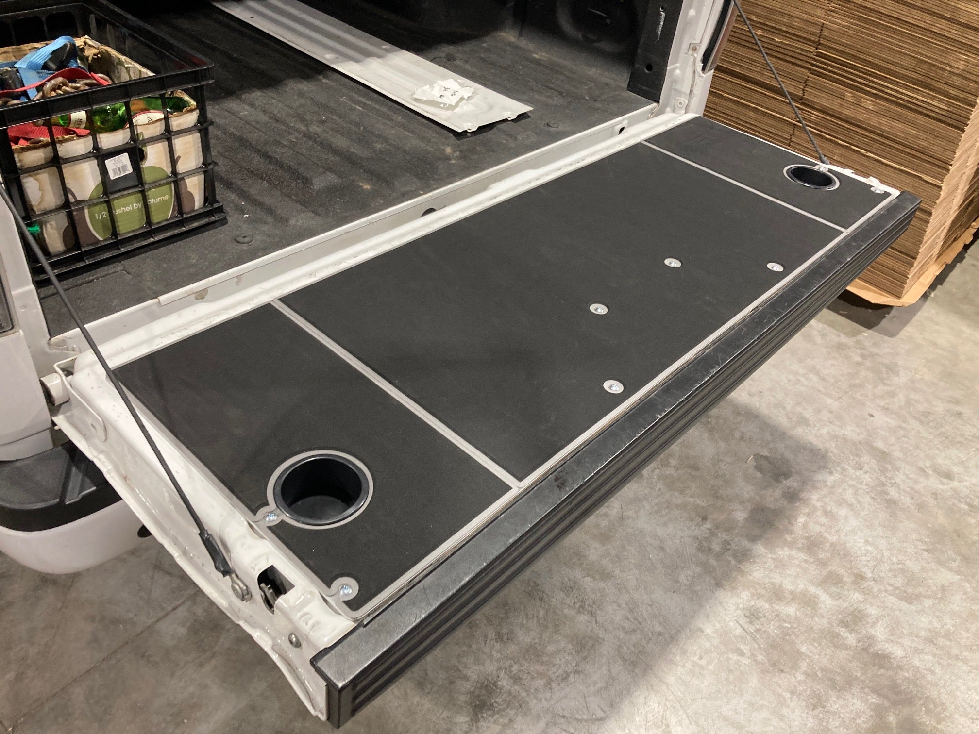 BillieBars Tailgate Cover – F-150 (2010–2014)