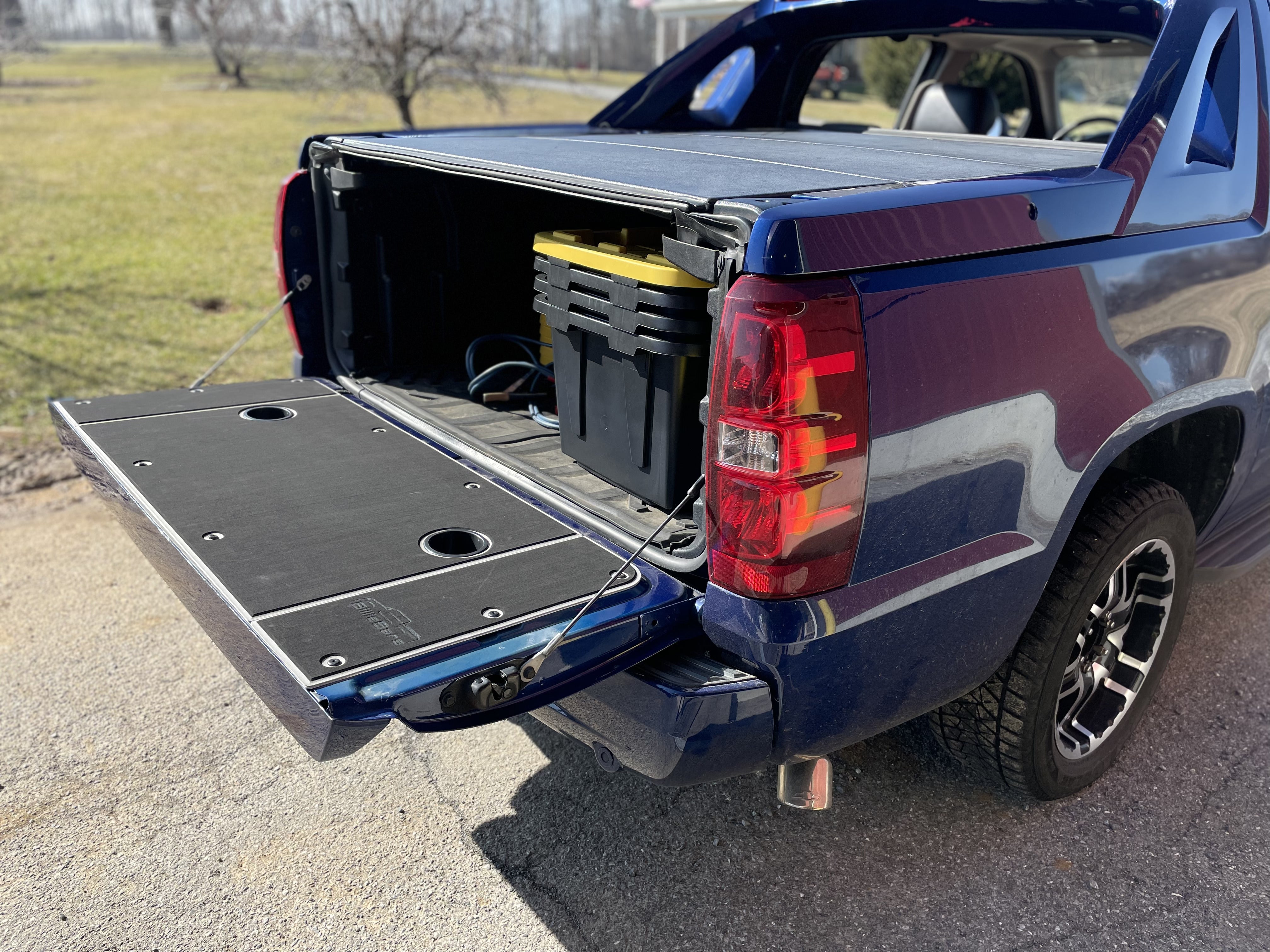BillieBars Tailgate Cover – Avalanche (2007+)