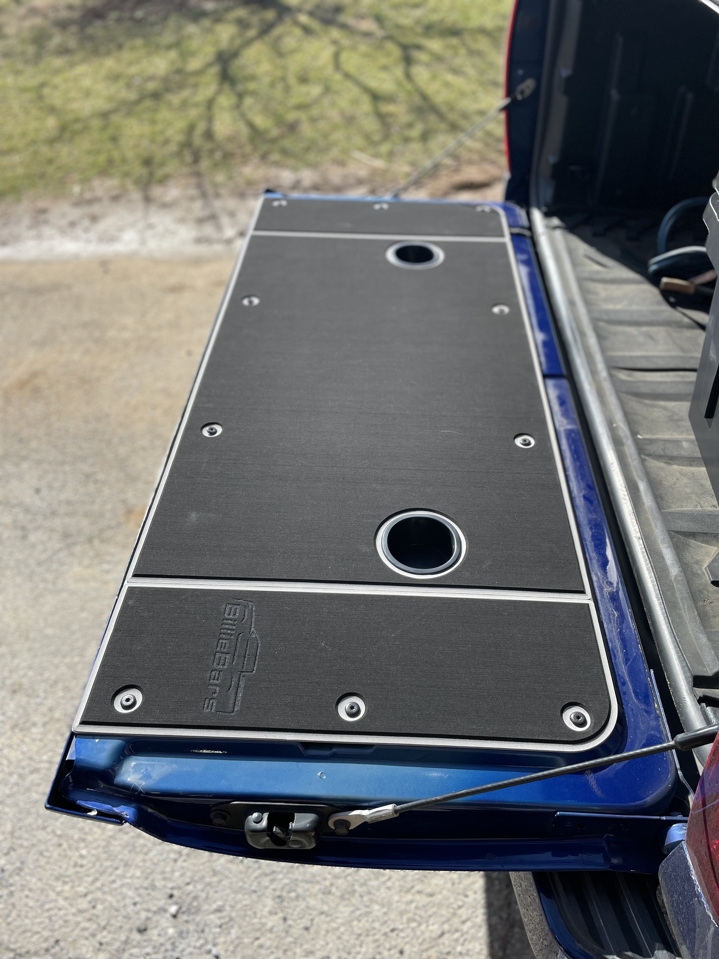 BillieBars Tailgate Cover – Avalanche (2007+)
