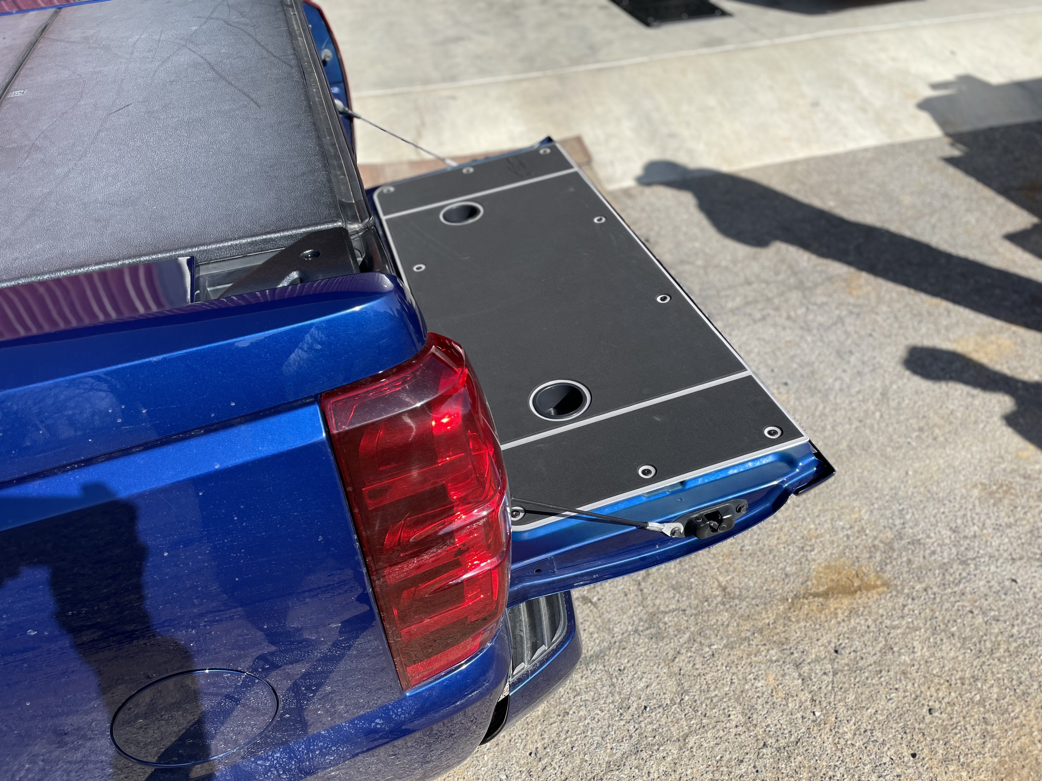 BillieBars Tailgate Cover – Avalanche (2007+)