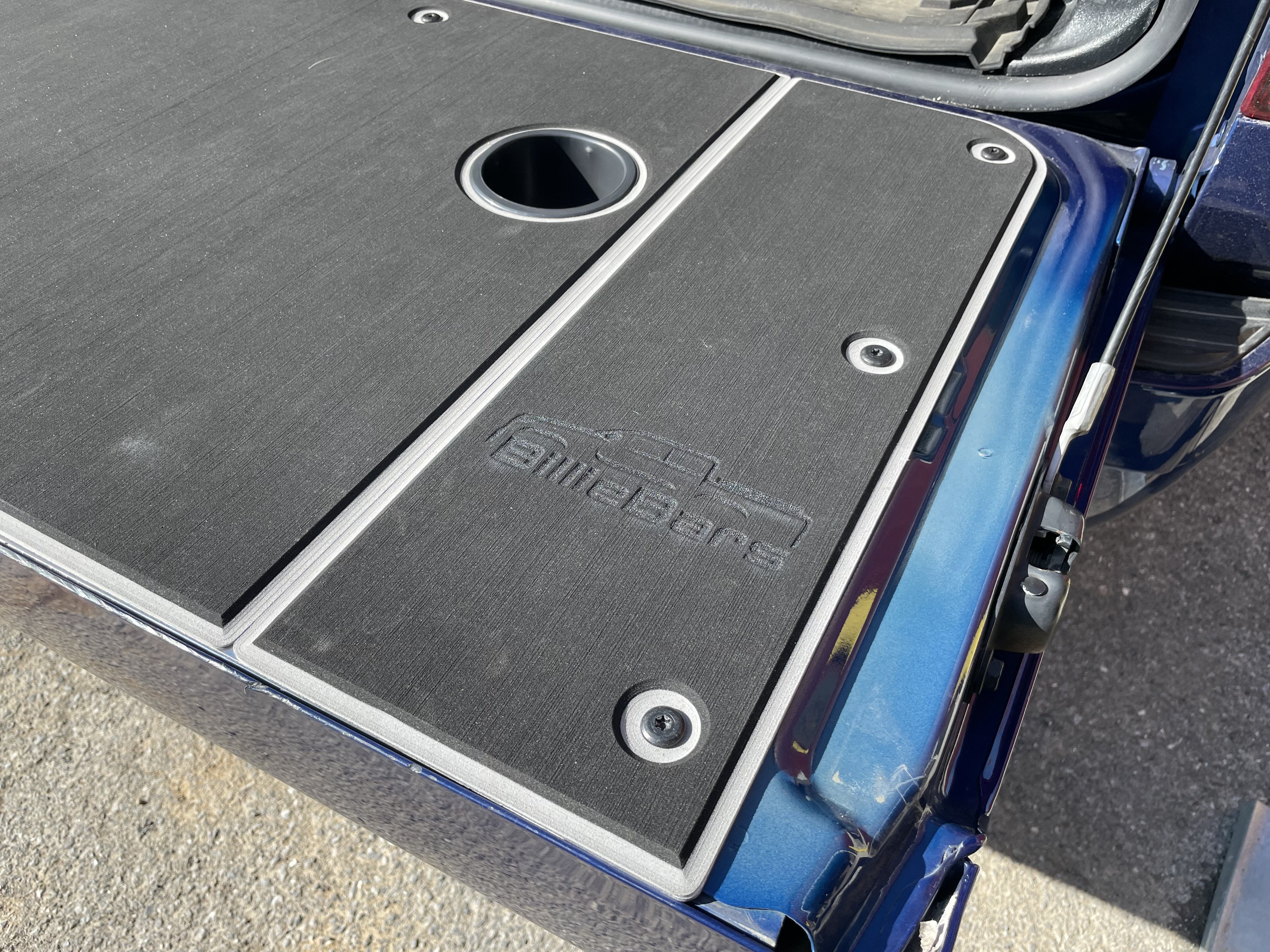 BillieBars Tailgate Cover – Avalanche (2007+)