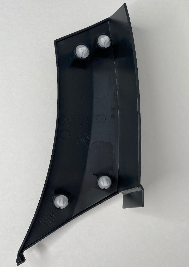 Front Fender Trim for Mercedes Sprinter 907 (2019–2025) – Driver or Passenger Side Replacement
