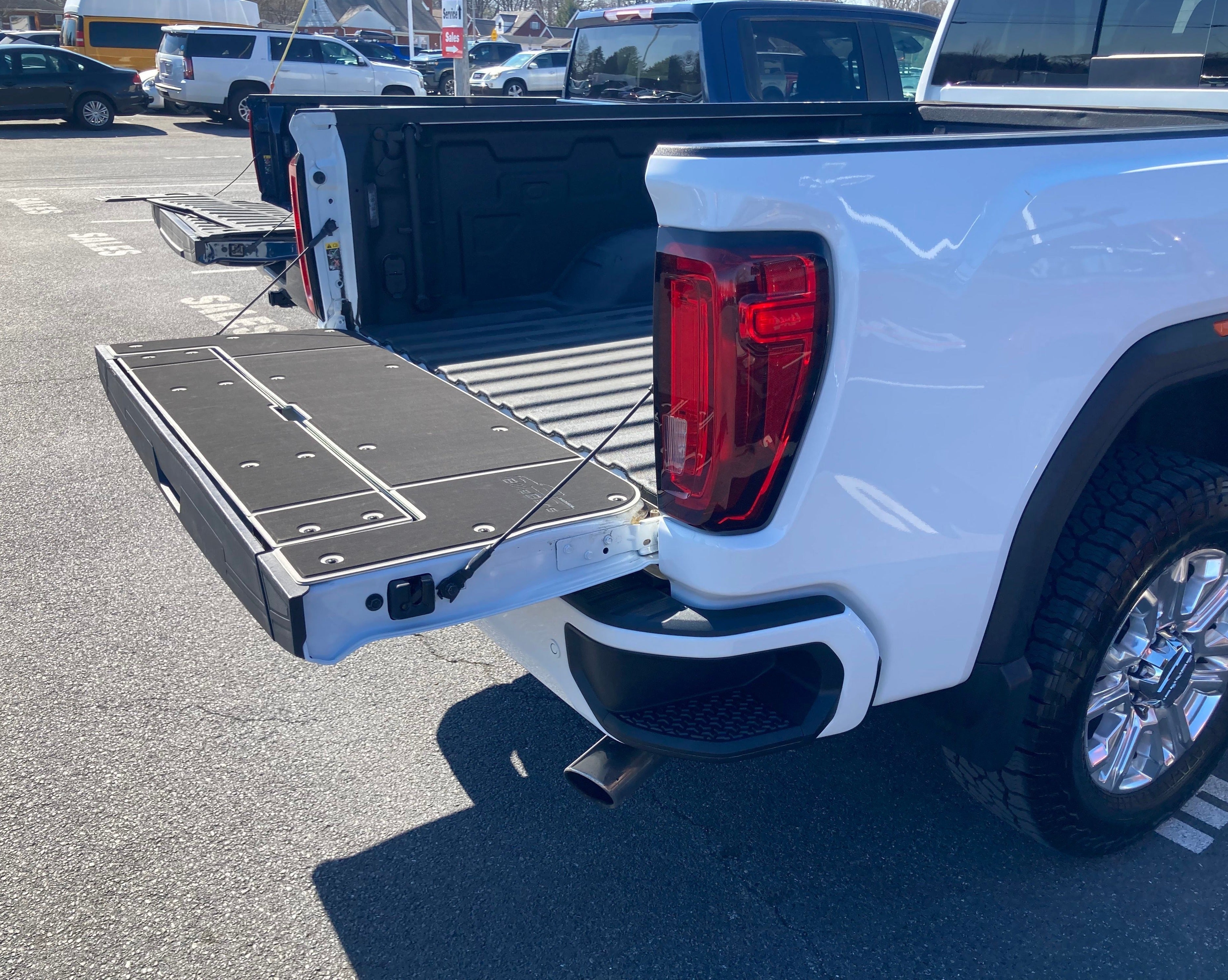 BillieBars Tailgate Cover Kit – Silverado / Sierra Multi-Flex / MultiPro