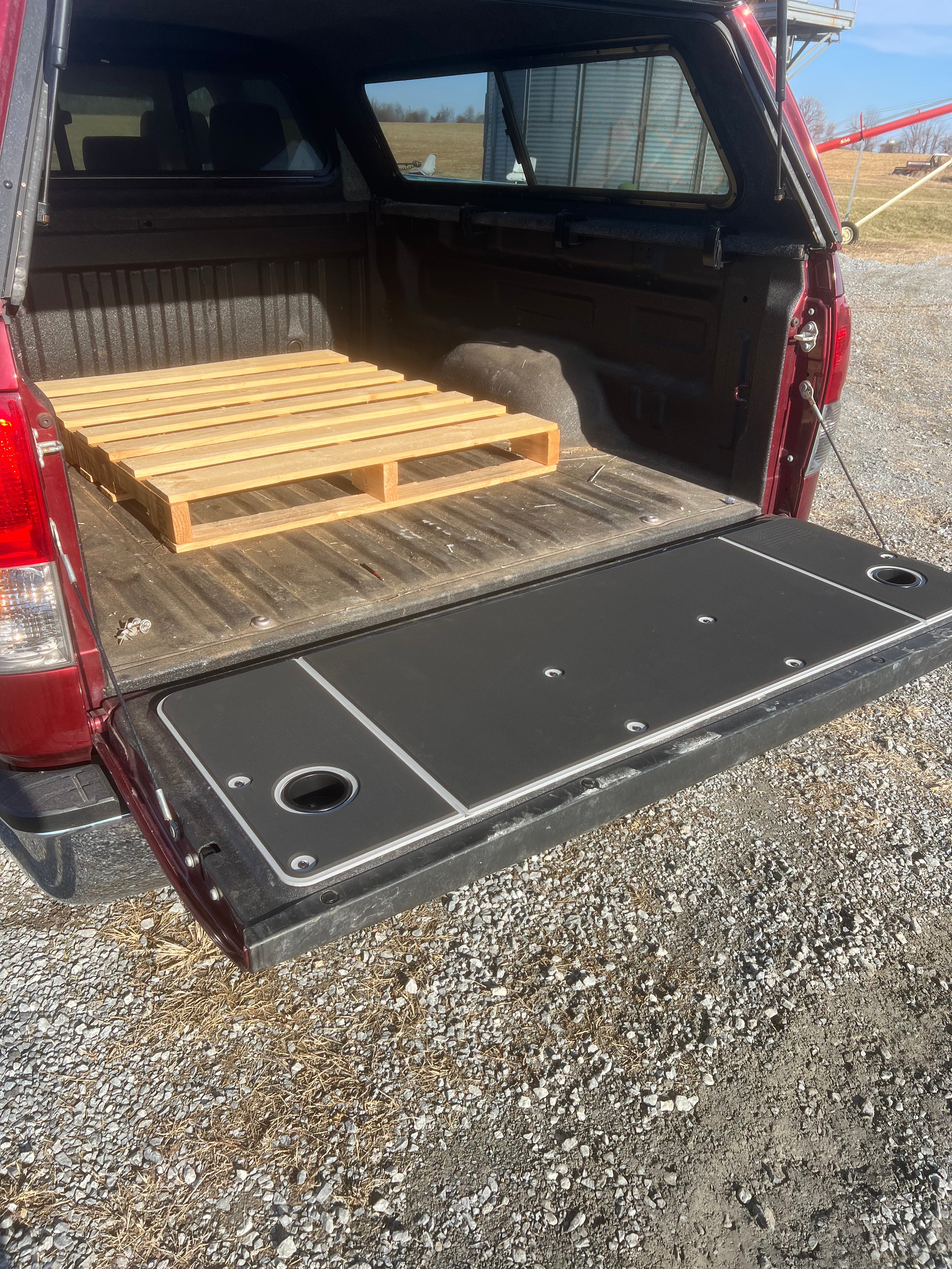 BillieBars Tailgate Cover – Tundra (2007–2021)
