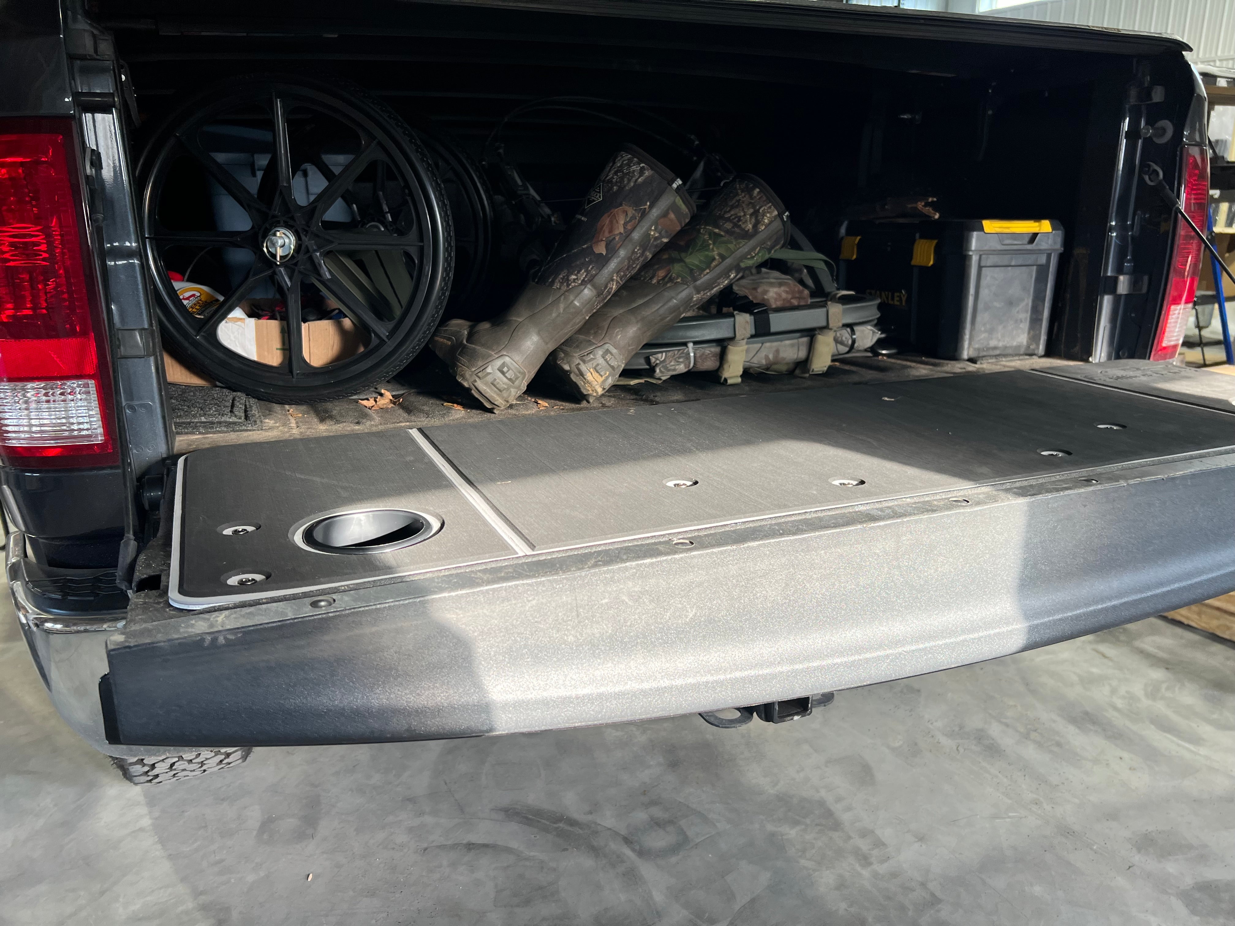 BillieBars Tailgate Cover – RAM (1998–Current)
