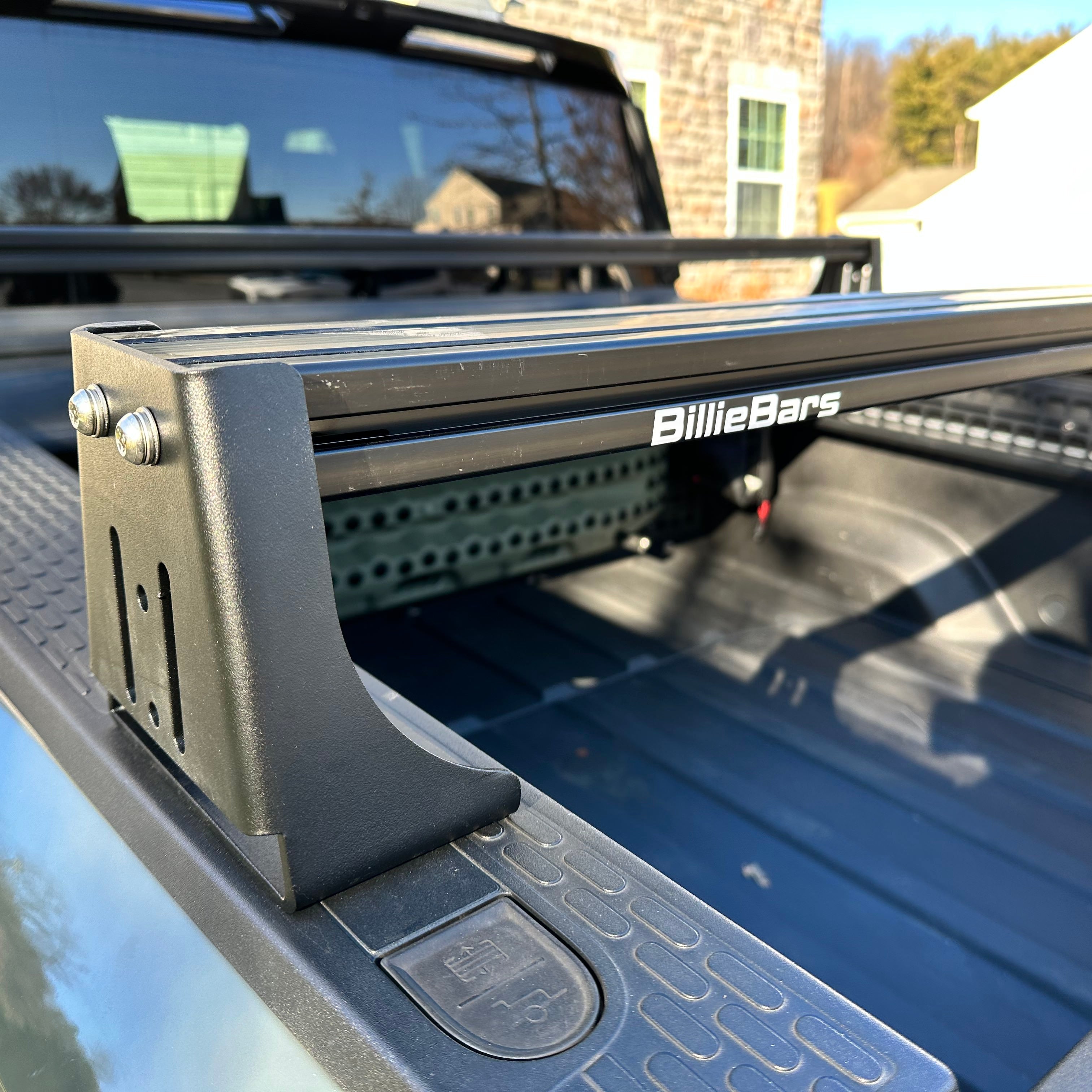 Rivian  (2022+), Low Profile Bed Rack