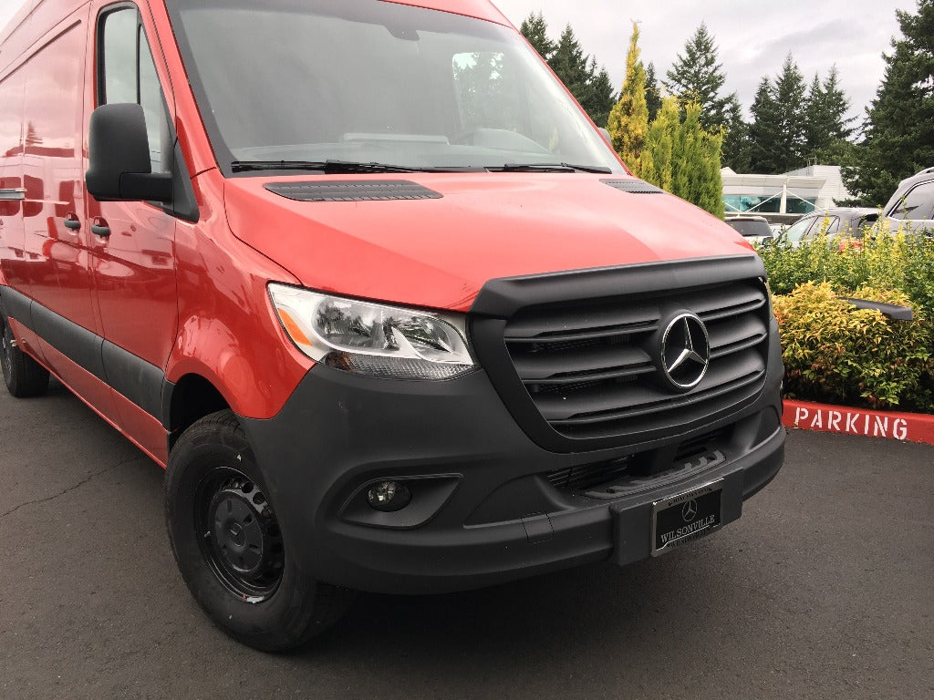 Aero Hood Spoiler for Mercedes Sprinter 907 (2019–2026+) – Hood Paint Protection & Debris Deflector
