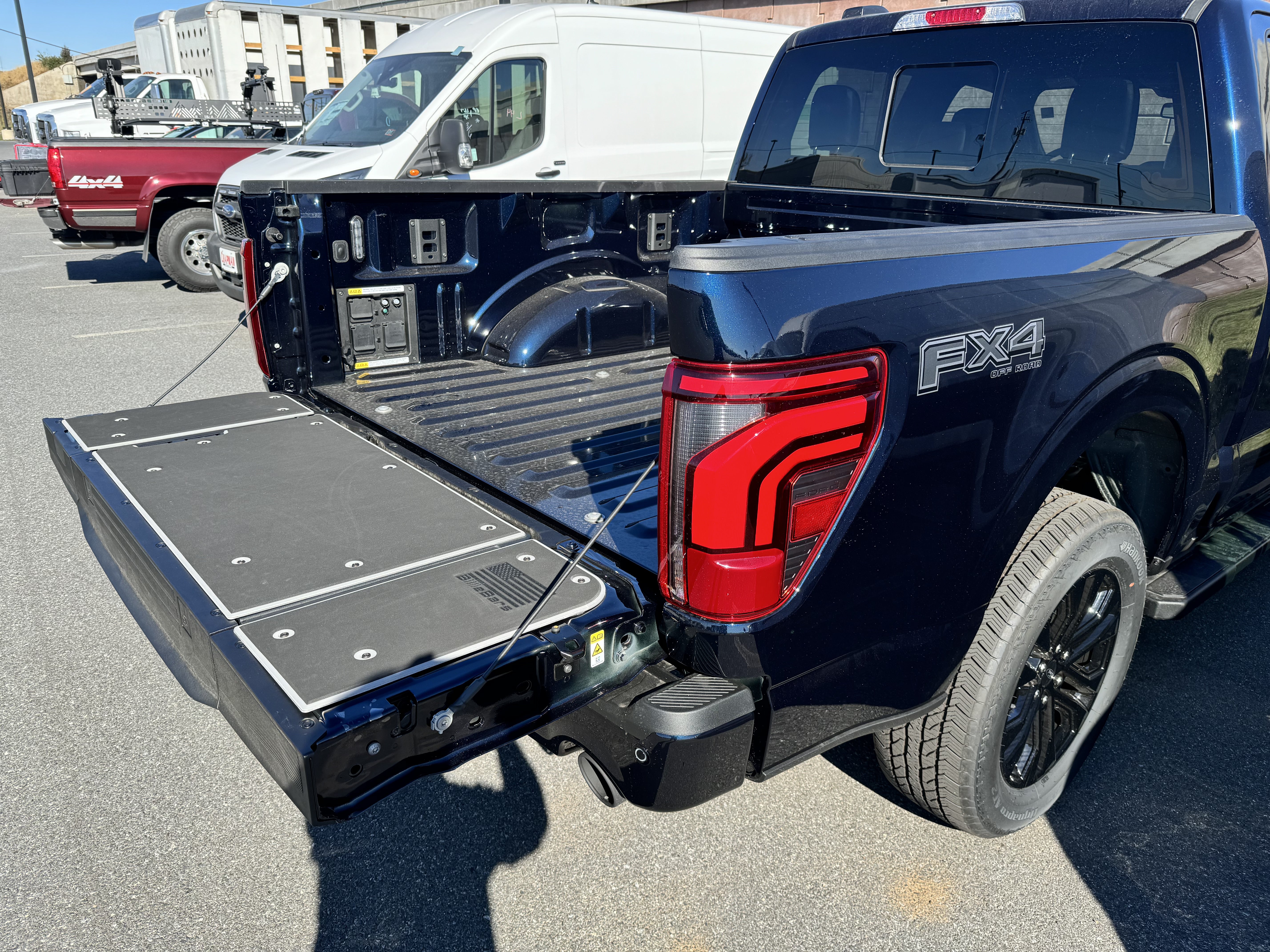 BillieBars Tailgate Cover – F150 Pro Access (Barn Door Style)