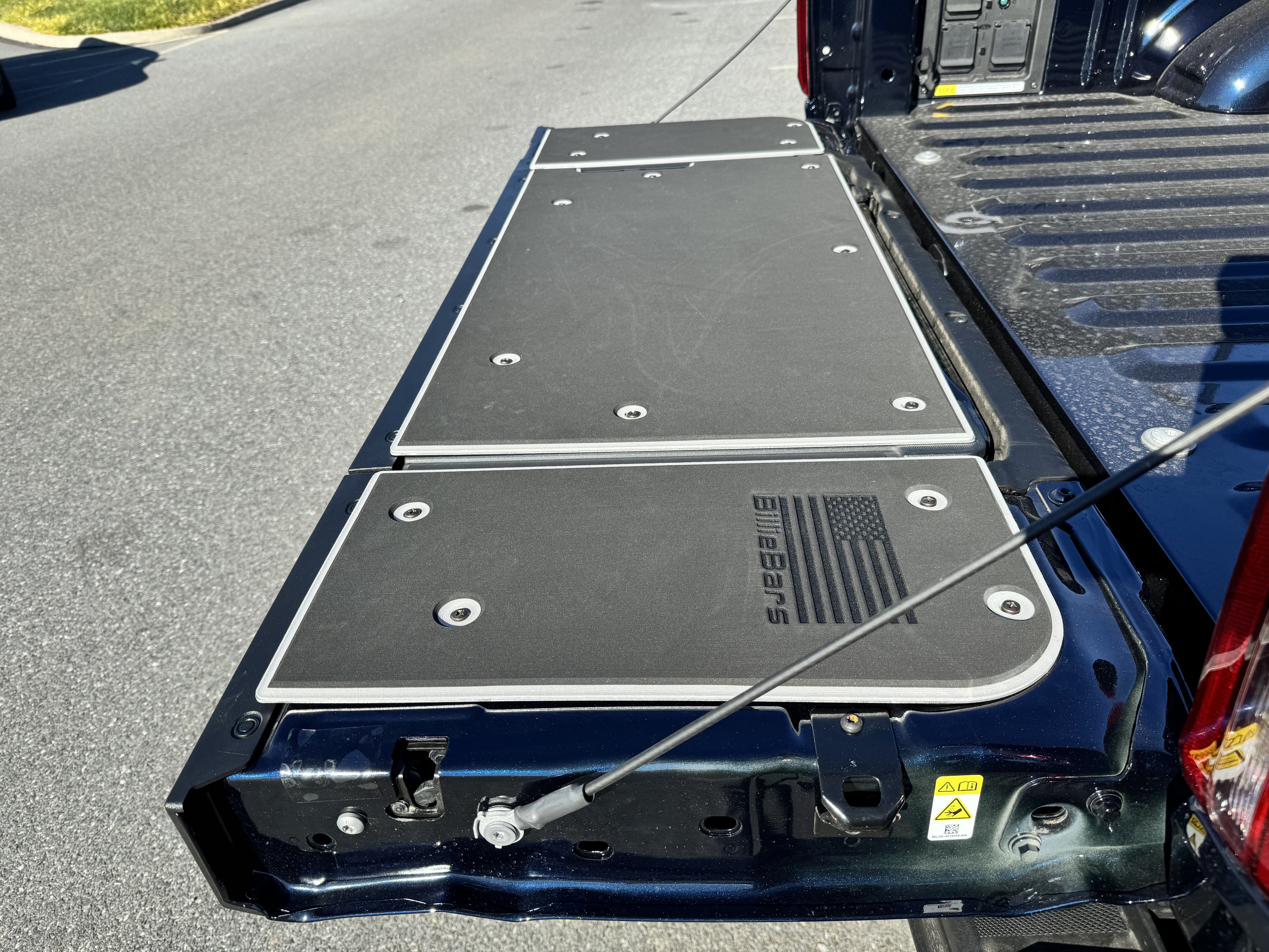 BillieBars Tailgate Cover – F150 Pro Access (Barn Door Style)