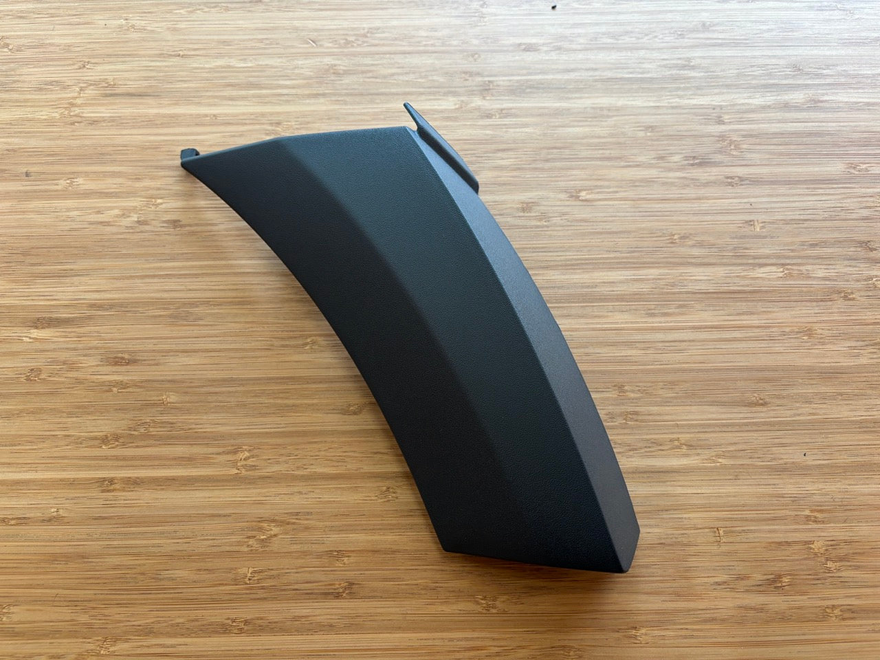 Front Fender Trim for Mercedes Sprinter 907 (2019–2025) – Driver or Passenger Side Replacement