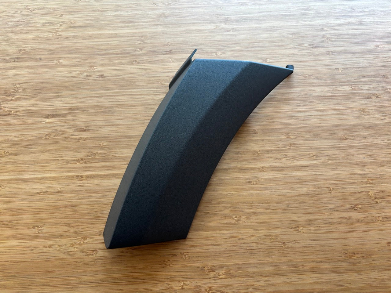 Front Fender Trim for Mercedes Sprinter 907 (2019–2025) – Driver or Passenger Side Replacement