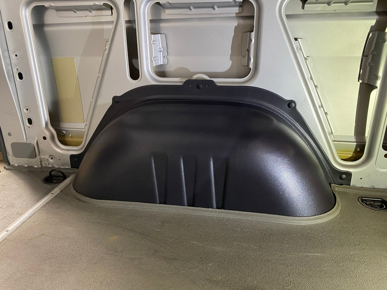 Sprinter Rear Inner Wheel Well Hardliners – Fender Protection for VS30 (2019+) & NCV3 (2007–2018)