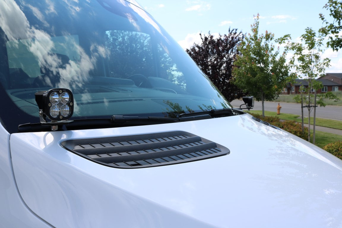 Hoodline Light Pod Mount – Sprinter (2019+)
