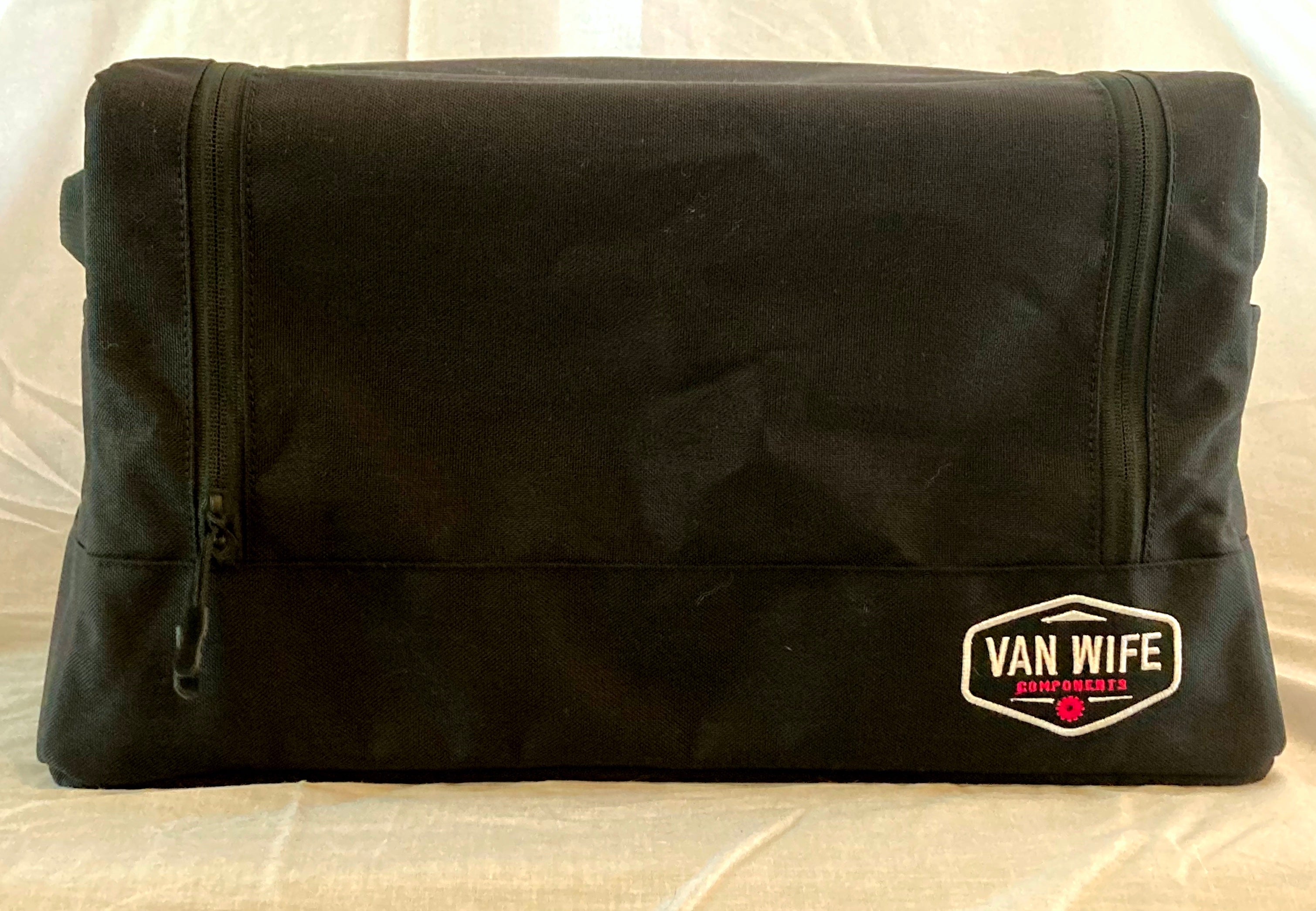 Van Wife Components 18" Hanging Storage Bag – Medium Overland Van Organizer