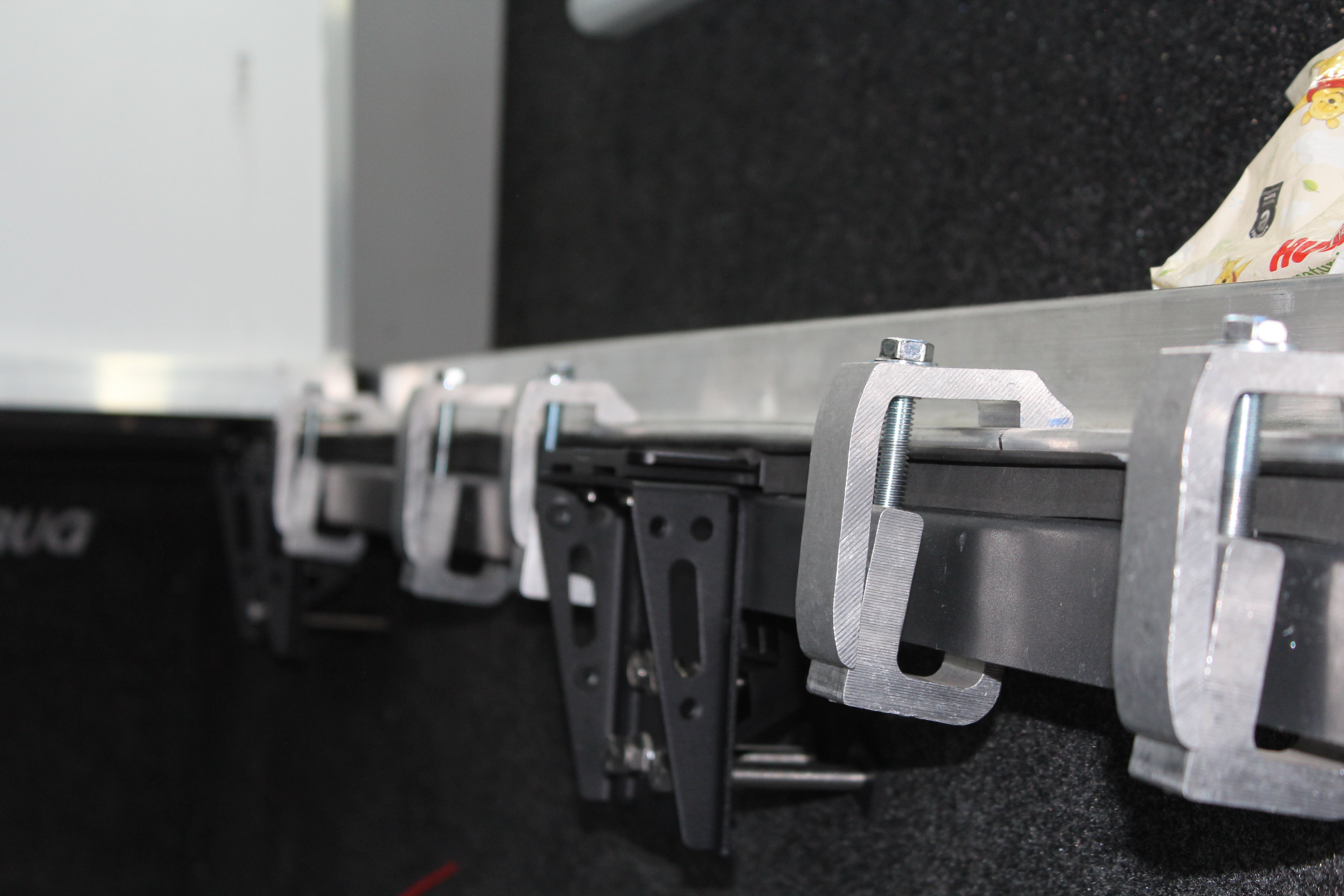 Capper Lift & Seal Kit for Truck Beds | Level Bed Rail & Weather-Tight Seal System