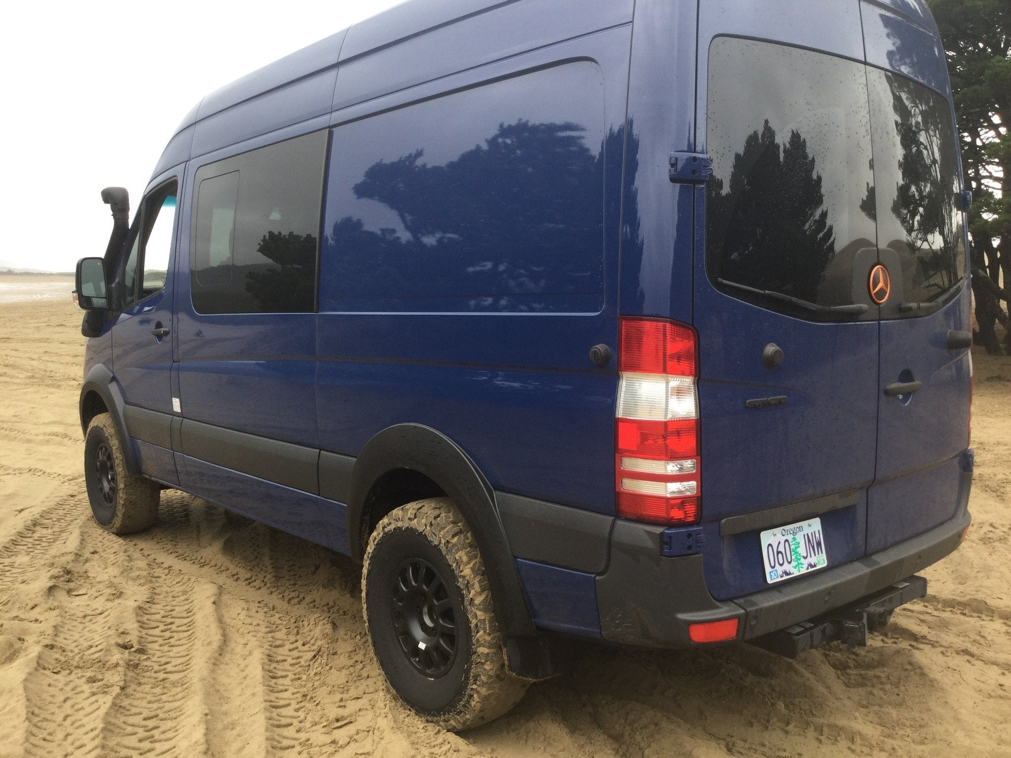4x4 Big Fender Flare Kit for Mercedes Sprinter 906 (2014–2018) – Wide Body Flare Set