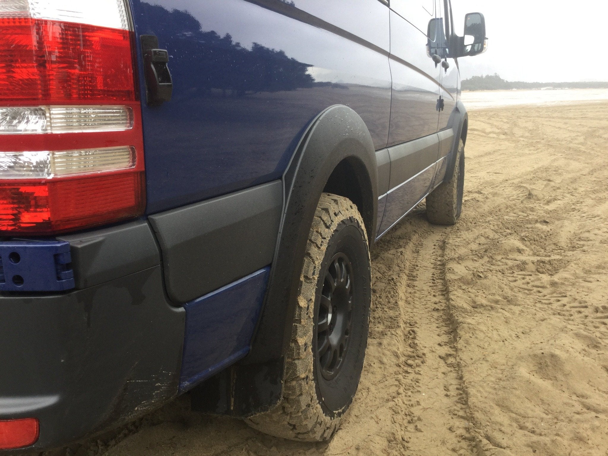 4x4 Big Fender Flare Kit for Mercedes Sprinter 906 (2014–2018) – Wide Body Flare Set