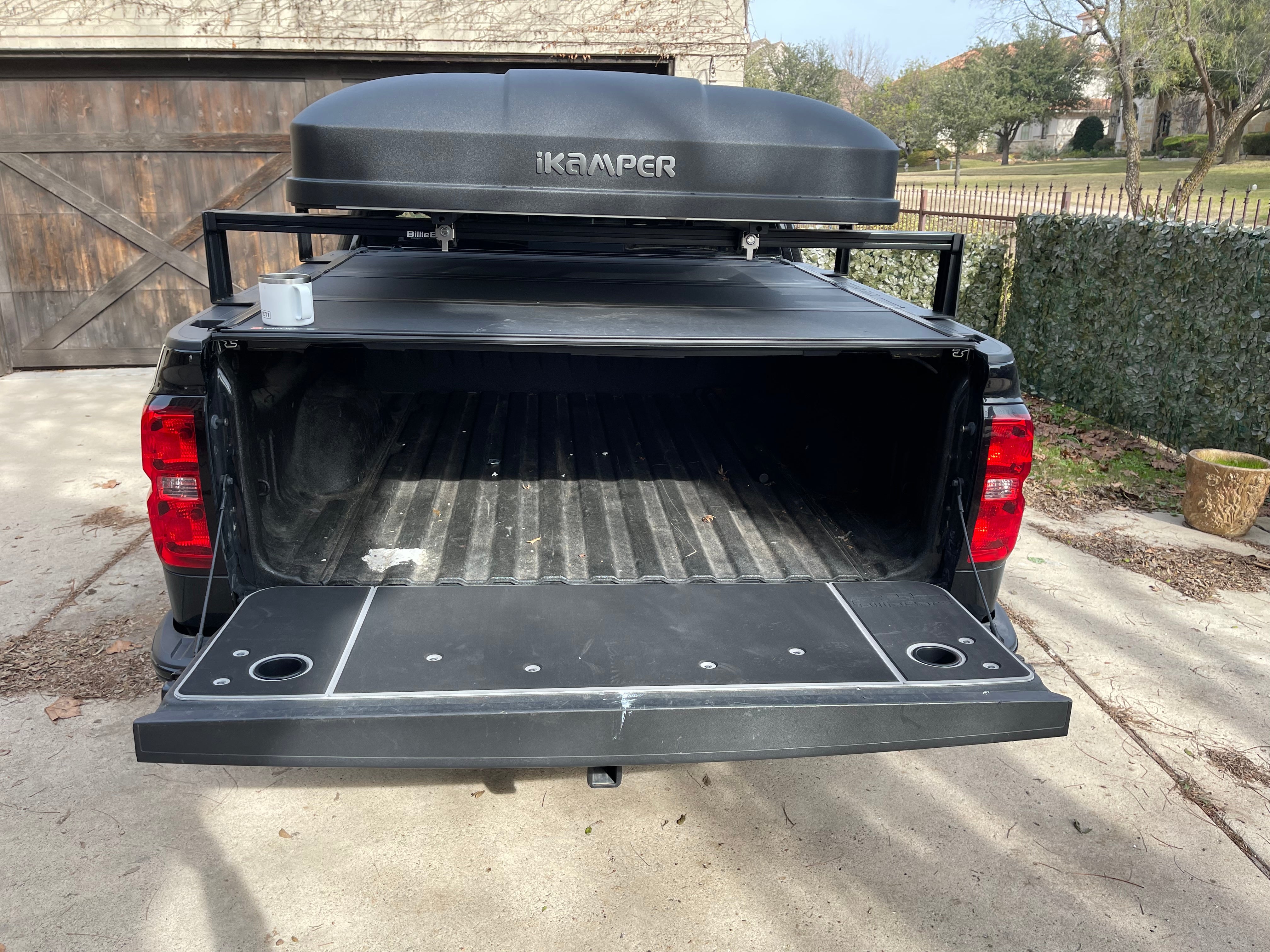 BillieBars Tailgate Cover – Silverado / Sierra 1500, 2500, 3500 (2014–2018)