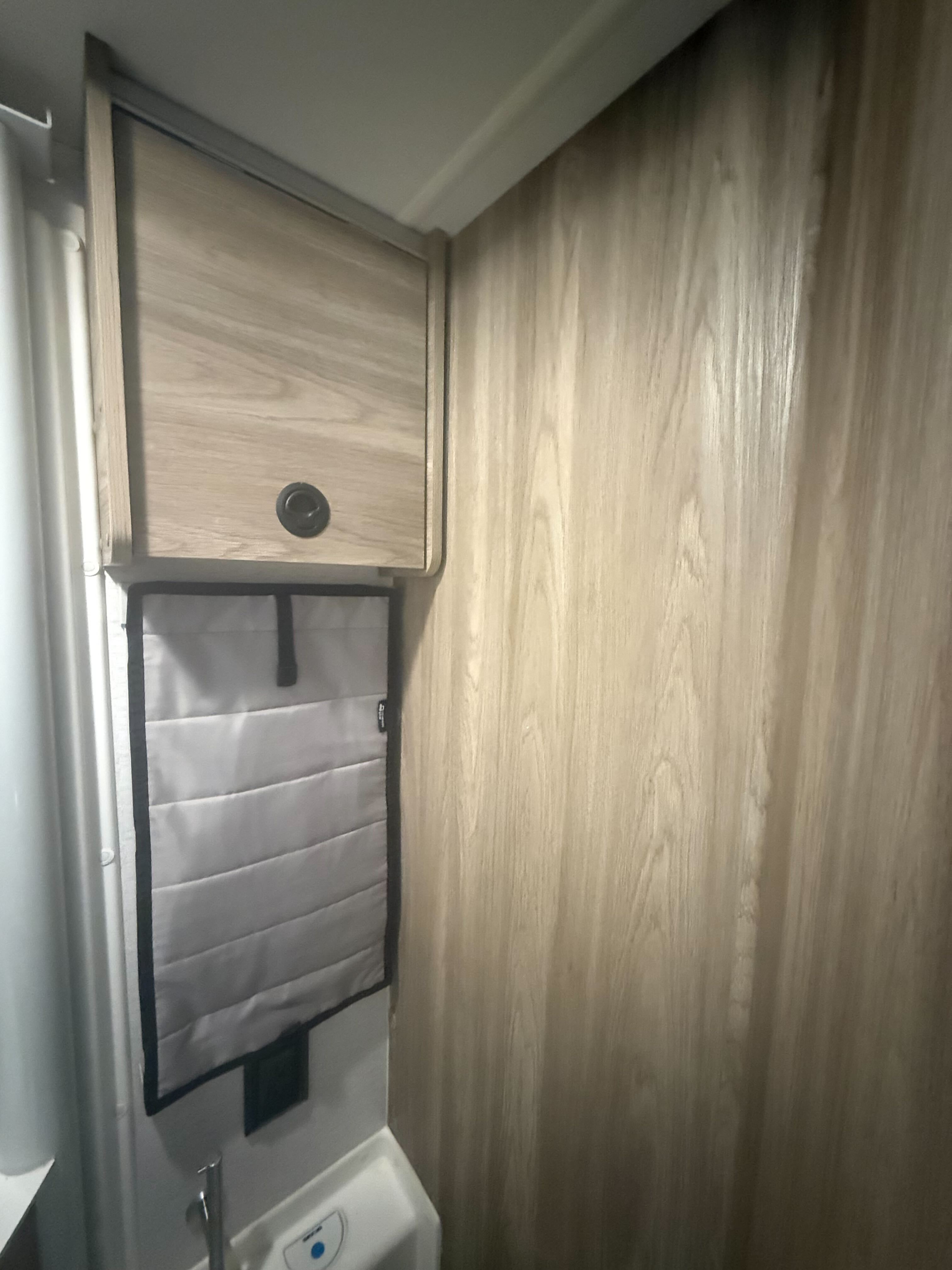 Transit Ekko - Bathroom Frame Cover