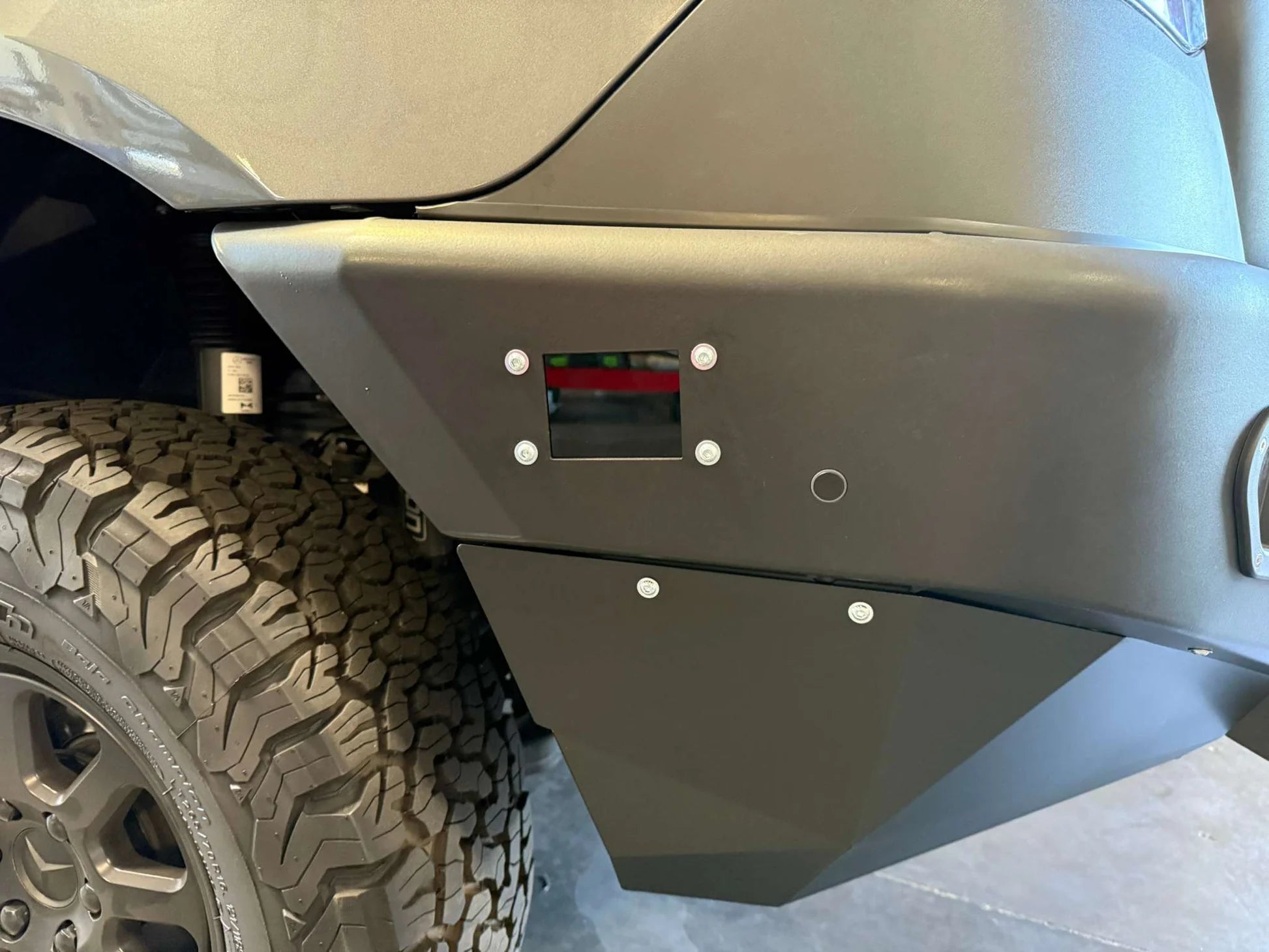Sprinter Bumper : Ridgeline Full Coverage MAX Protection