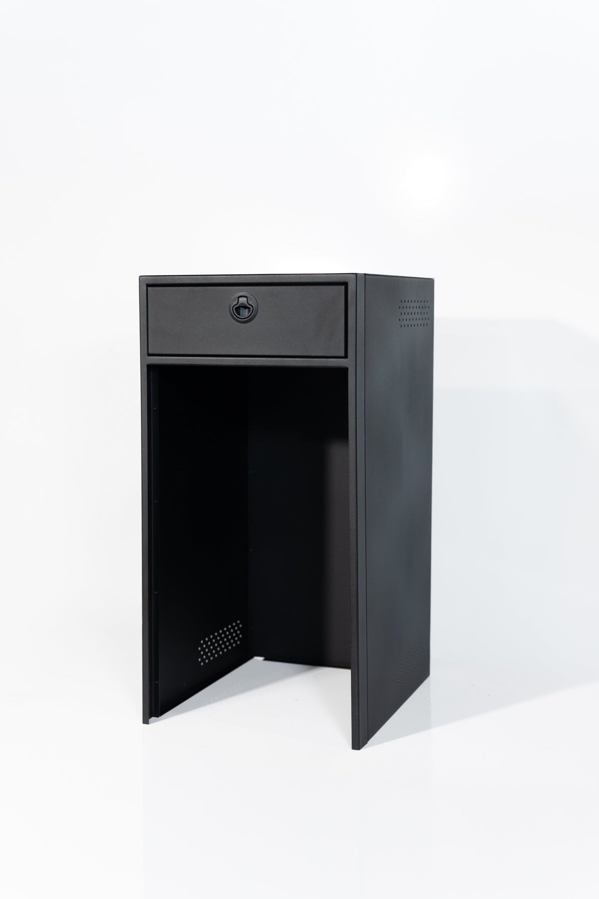 Van Wife Components 18" Fridge Base with Nova Kool R3100 – Powder Coated Aluminum Cabinet with Integrated Fridge