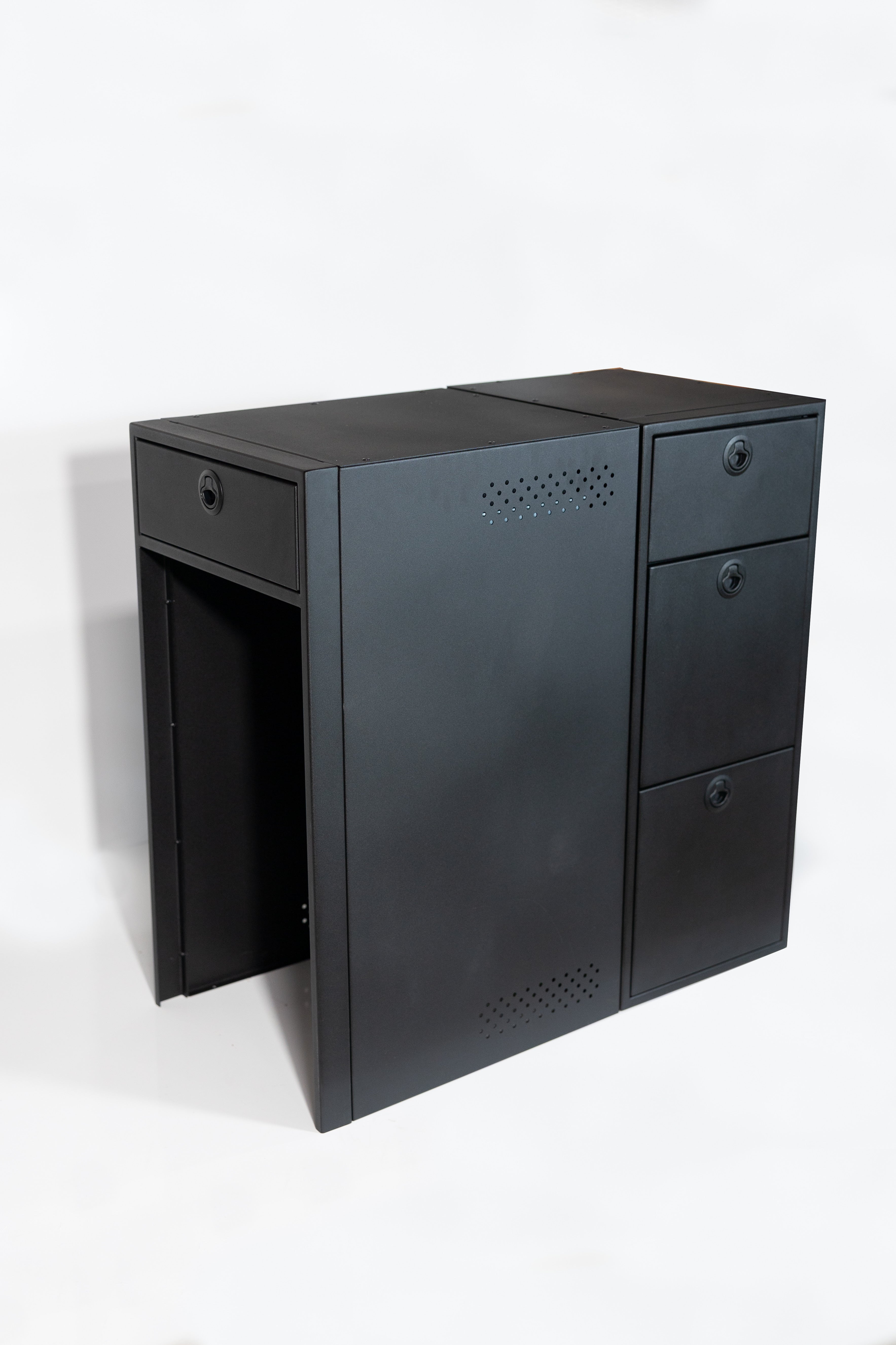 Van Wife Components 15" Three Drawer Base Cabinet – Shallow Powder Coated Aluminum