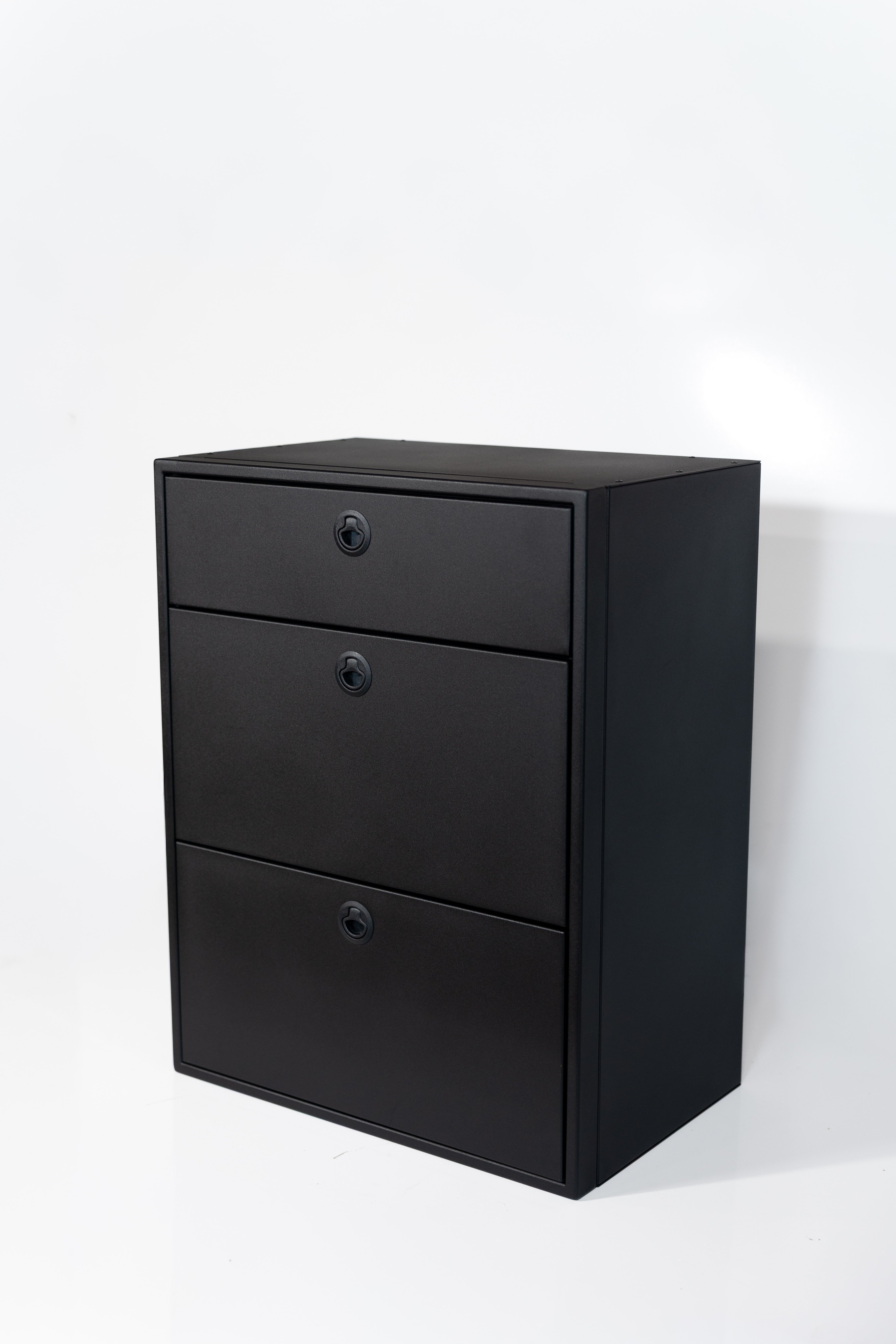 Van Wife Components 28" Three Drawer Base Cabinet – Shallow Powder Coated Aluminum