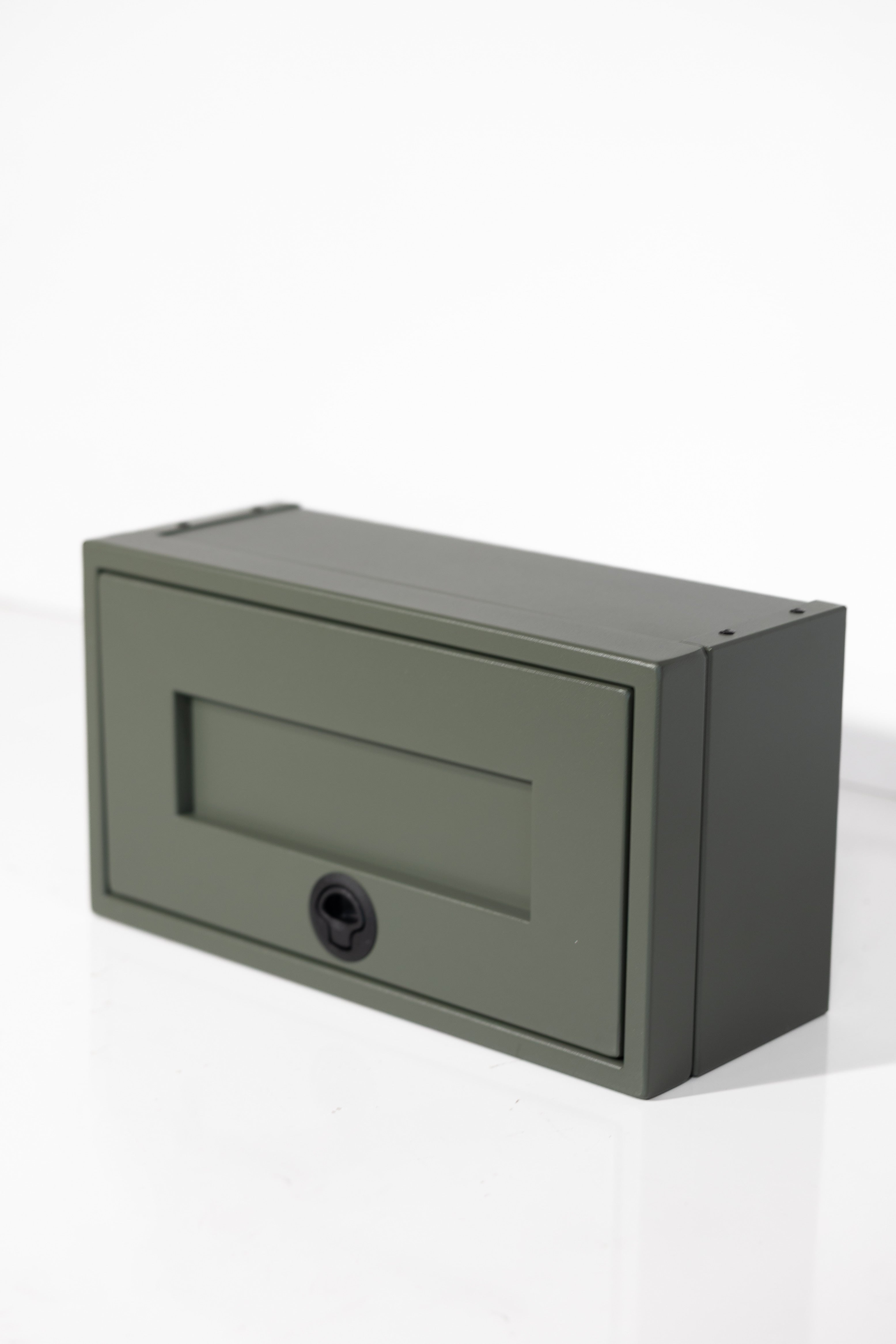Van Wife Components 20" Ekko Upper Cabinet – Foot of Bed (Powder Coated Aluminum)