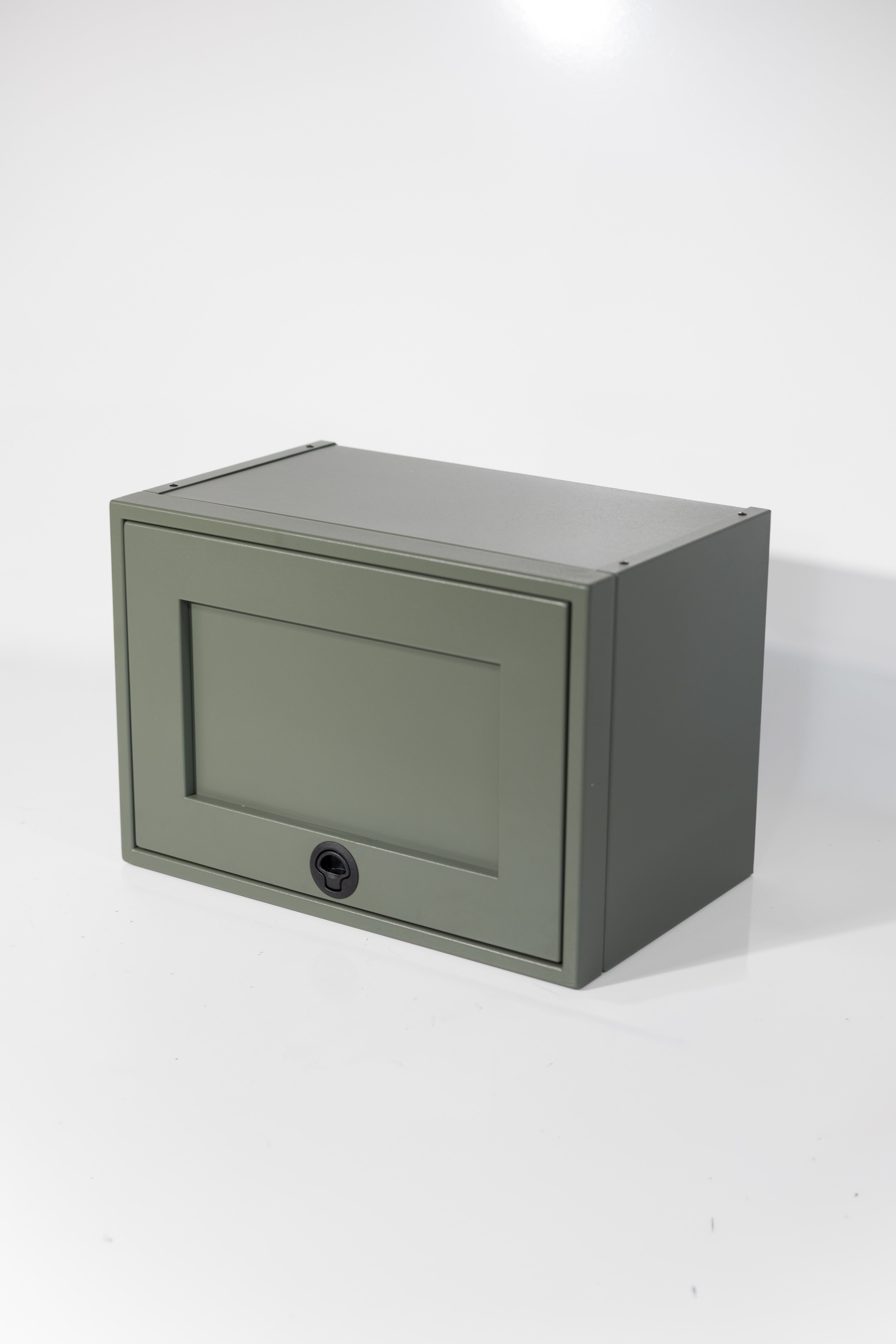 Van Wife Components 23" Ekko Upper Cabinet – Passenger Side Powder Coated Aluminum