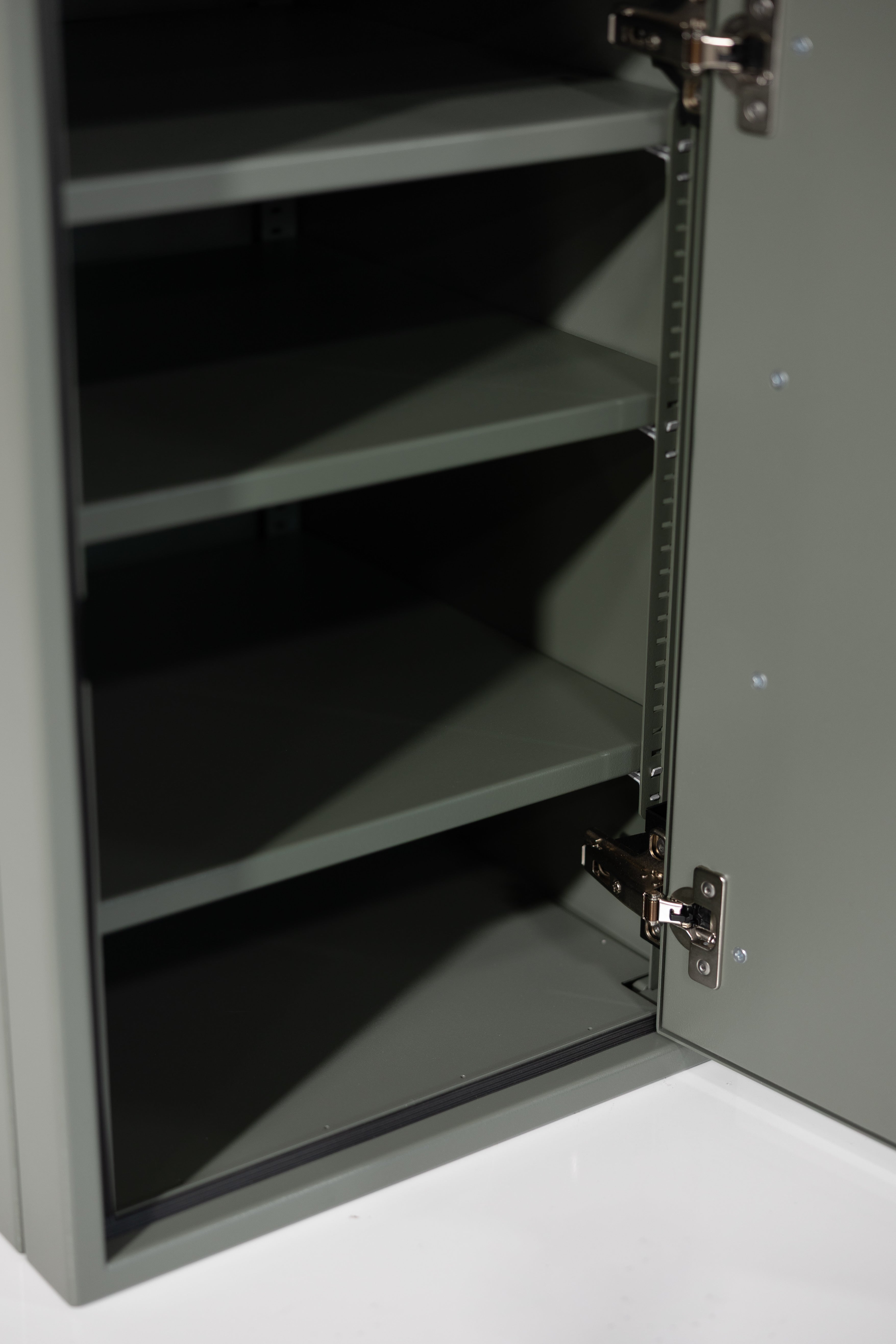 Van Wife Components 16" One Door Ekko Cabinet – Right of Microwave (Powder Coated Aluminum)