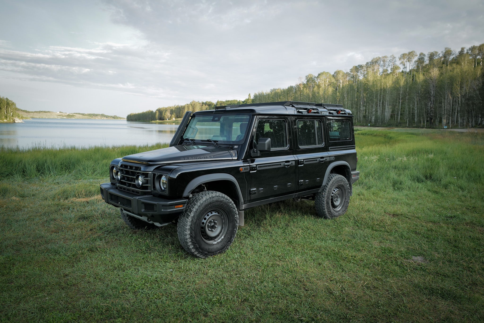 INEOS Grenadier Roof Platform + Quartermaster | Modular Gear Mount