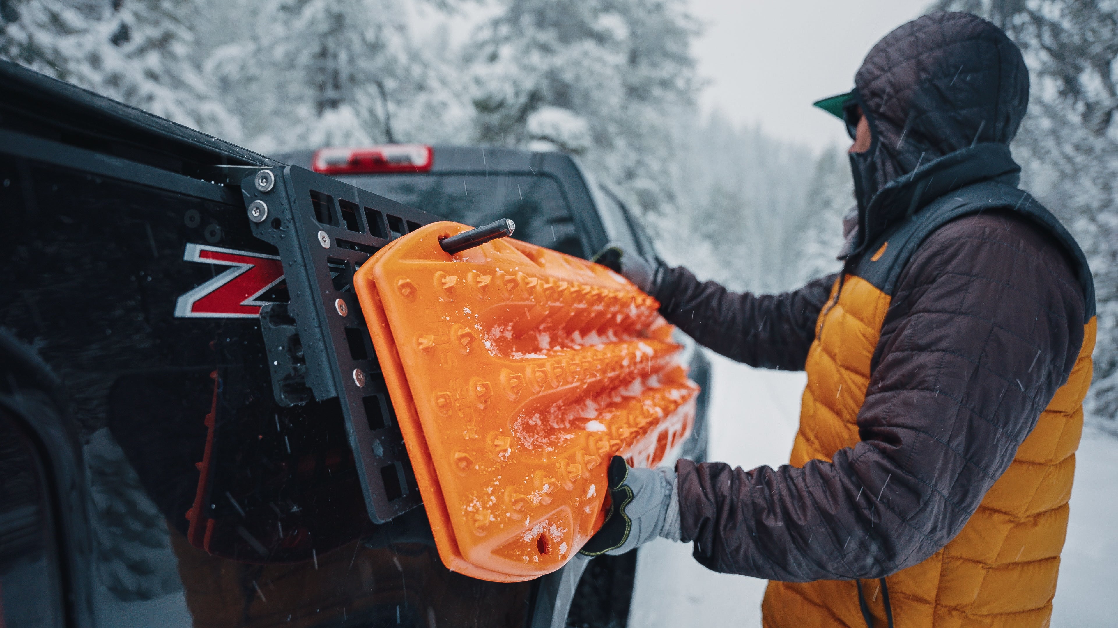 48" x 10" Fender Rack by STAPLL | Full-Length MOLLE Panel for Truck Bed Gear Mounting